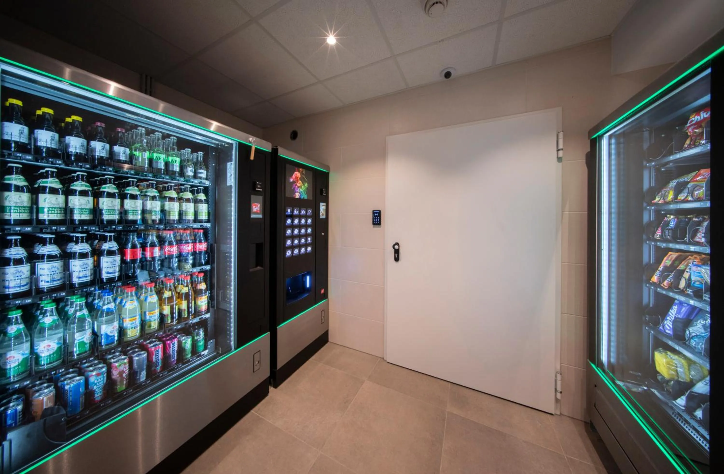 vending machine in Mainfranken Motel - Anreise rund um die Uhr - Neueröffnung 2023