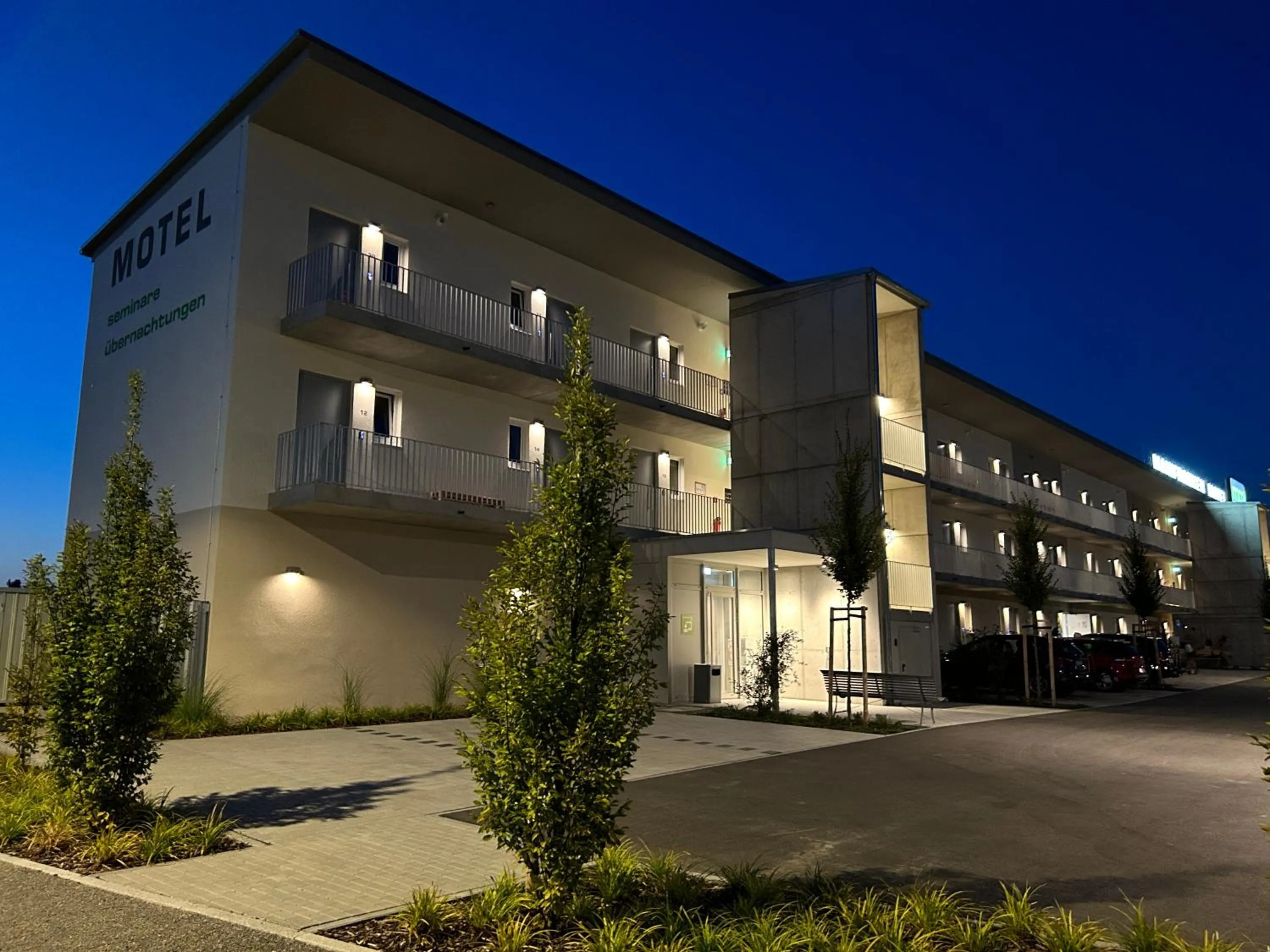 Property building in Mainfranken Motel - Anreise rund um die Uhr - Neueröffnung 2023