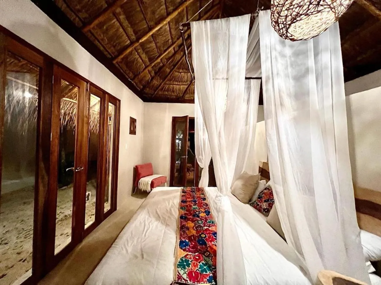 Bedroom, Bed in Lodge Tzunum Jade