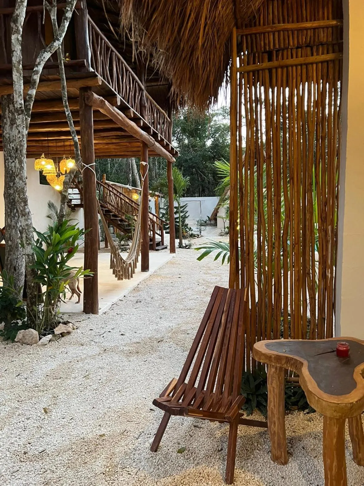 Garden view in Lodge Tzunum Jade