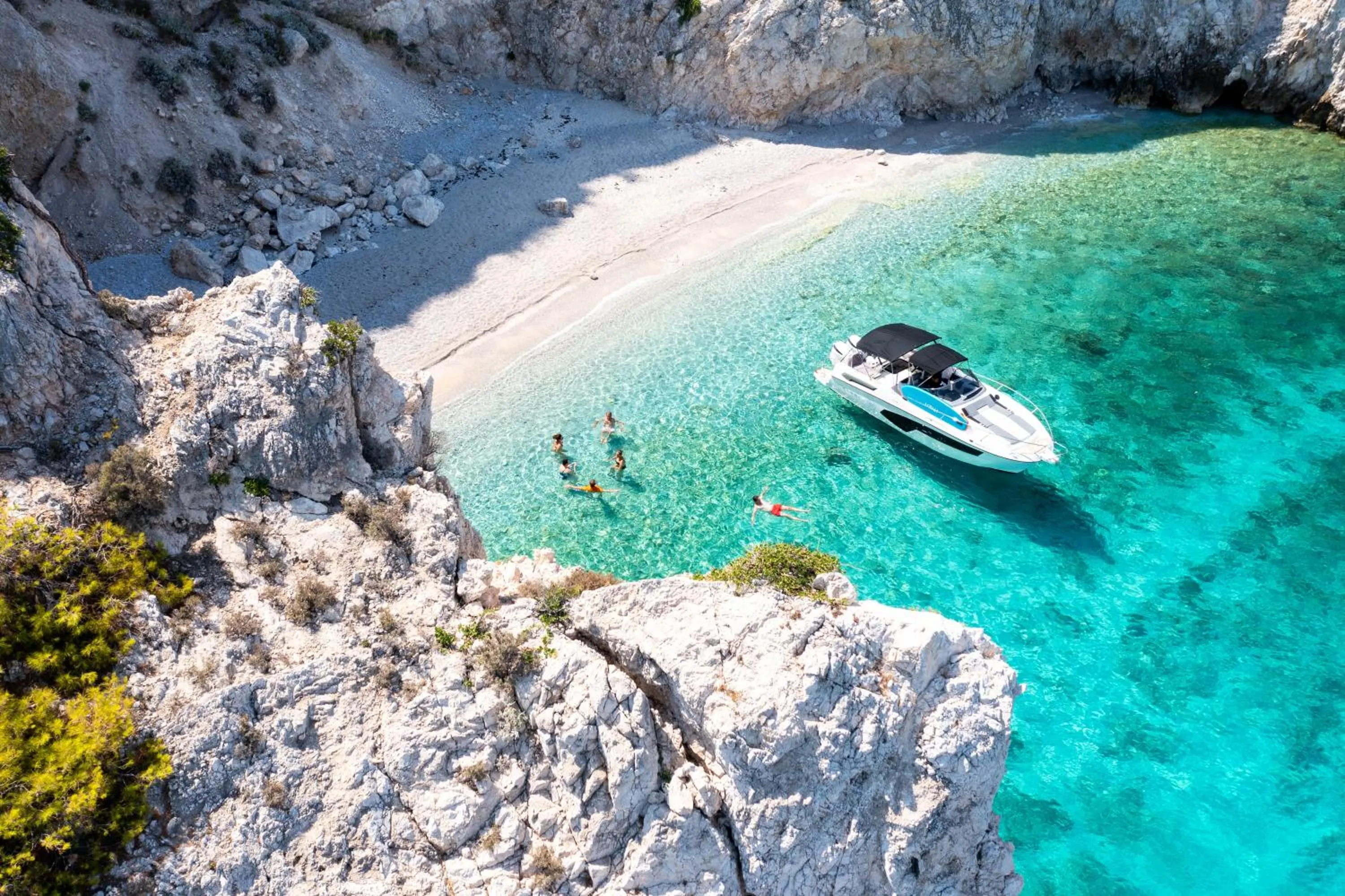 Nearby landmark in Lido Hotel