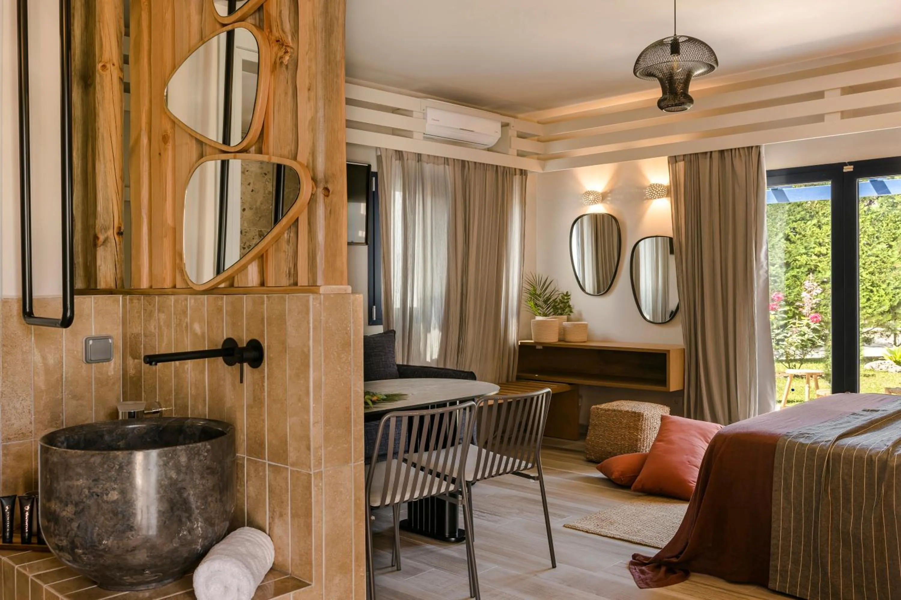 Avithos Resort Hotel