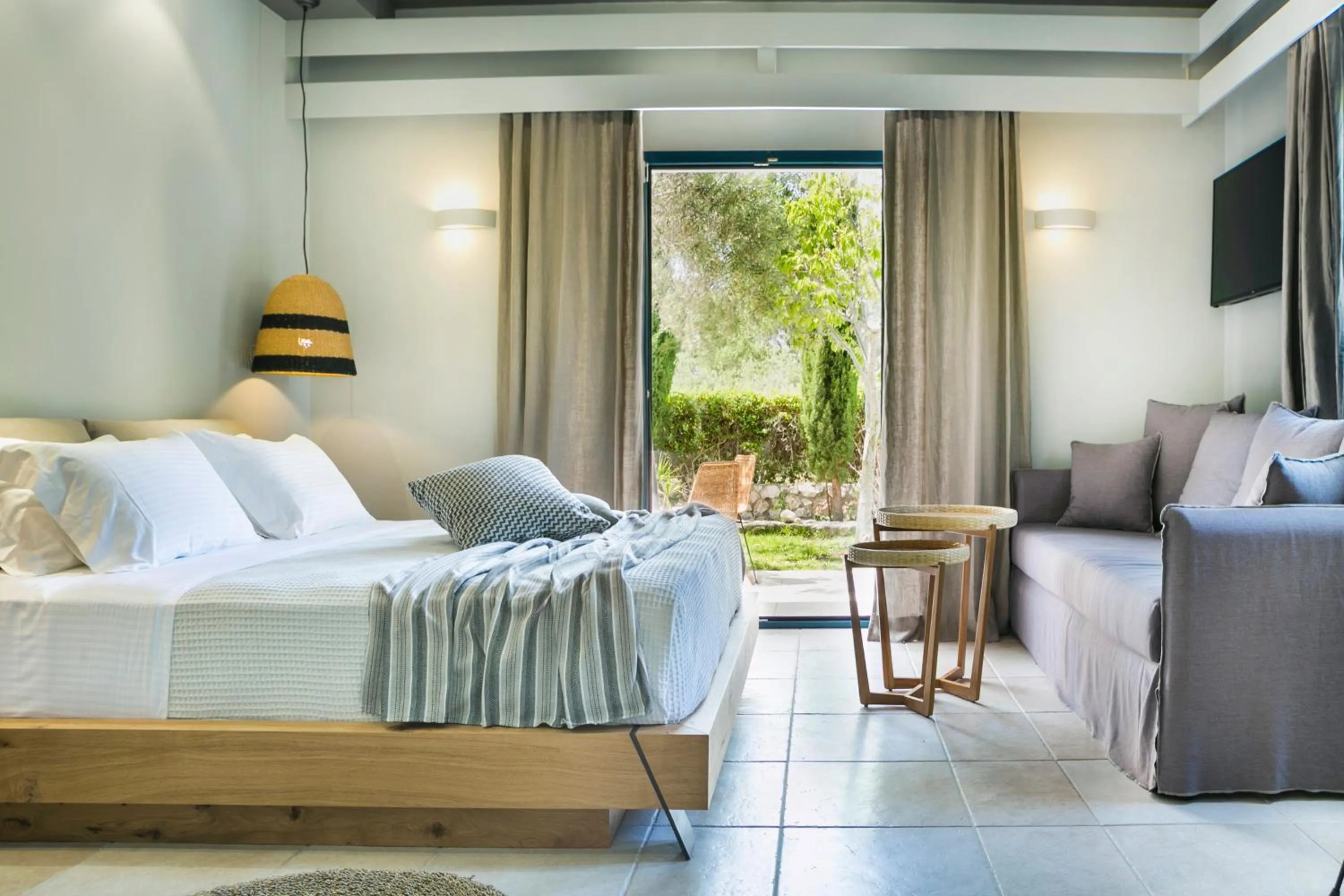 Bed in Avithos Resort Hotel