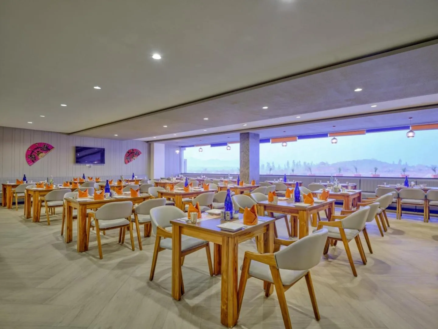 Restaurant/places to eat in D Square Statue of Unity Kevadia, a member of Radisson Individuals