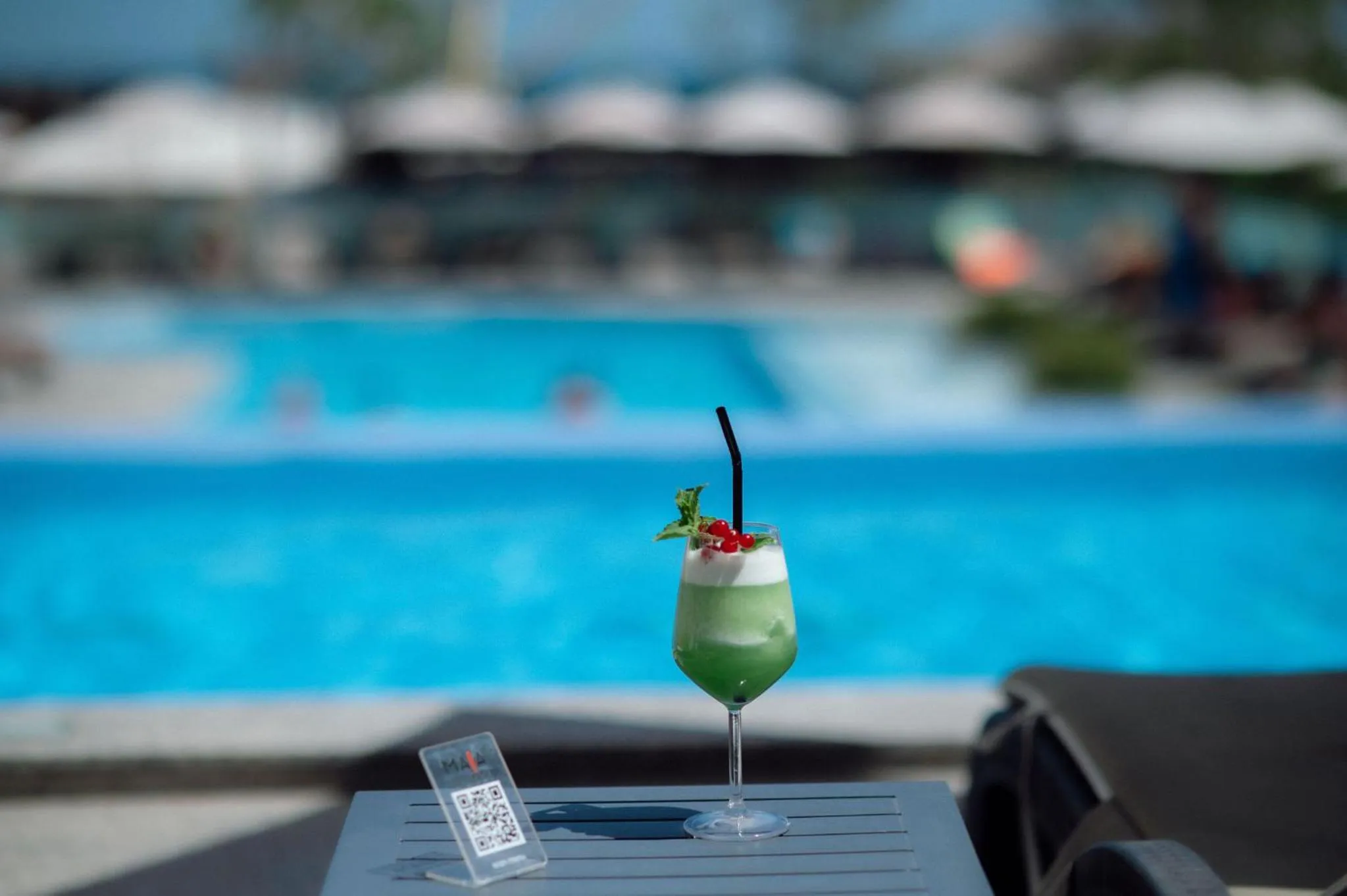 Drinks in Alezzi Infinity Aparthotel & Spa