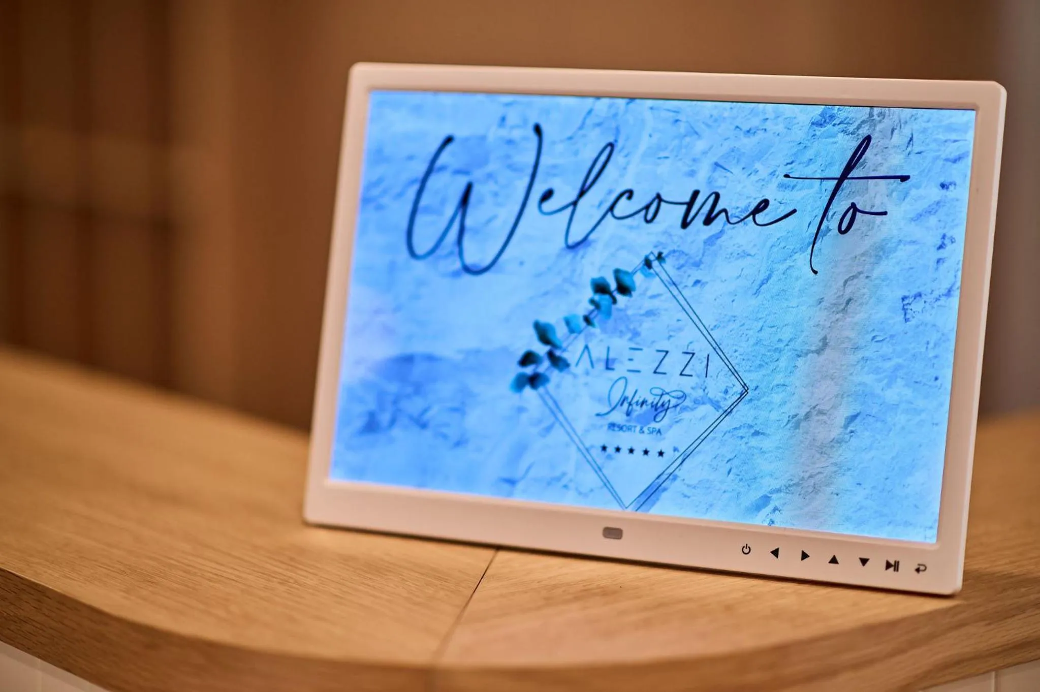 Lobby or reception in Alezzi Infinity Aparthotel & Spa