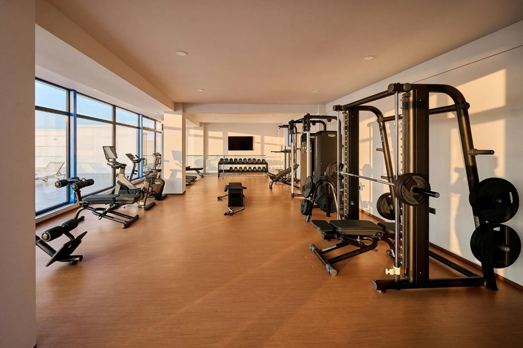 Fitness centre/facilities in Alezzi Infinity Aparthotel & Spa