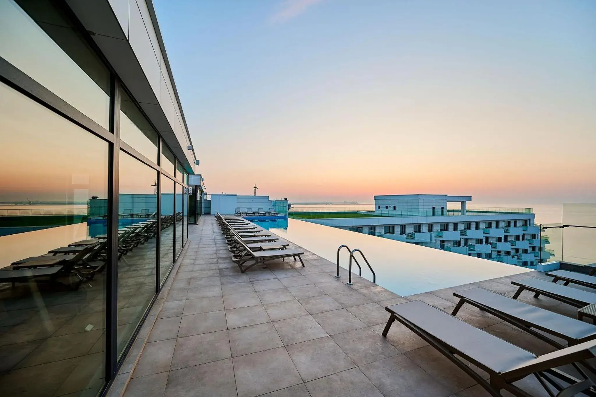 Swimming pool in Alezzi Infinity Aparthotel & Spa Swimming pool in Alezzi Infinity Aparthotel & Spa