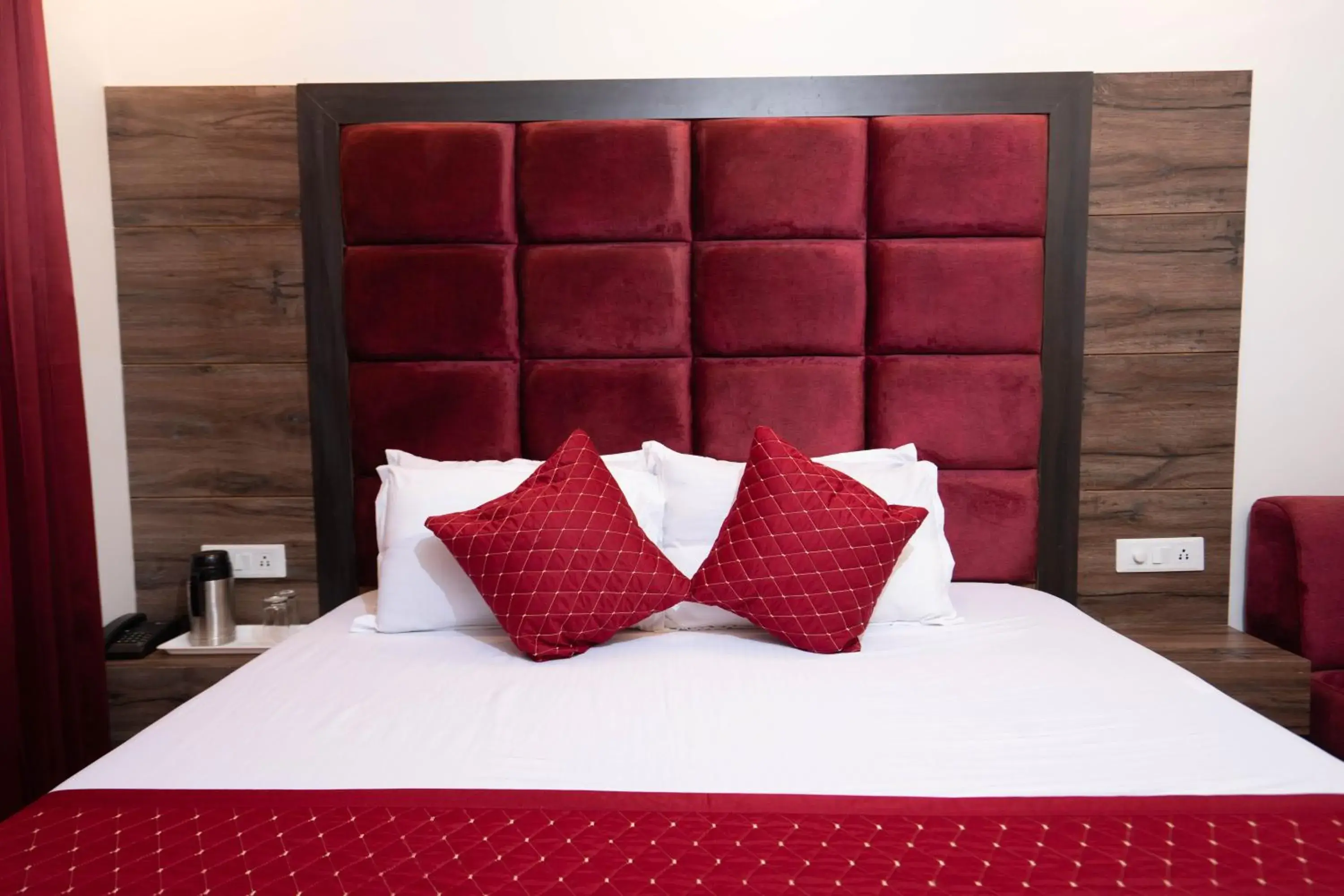 Bed in Hotel The Vaishvik Bed in Hotel The Vaishvik