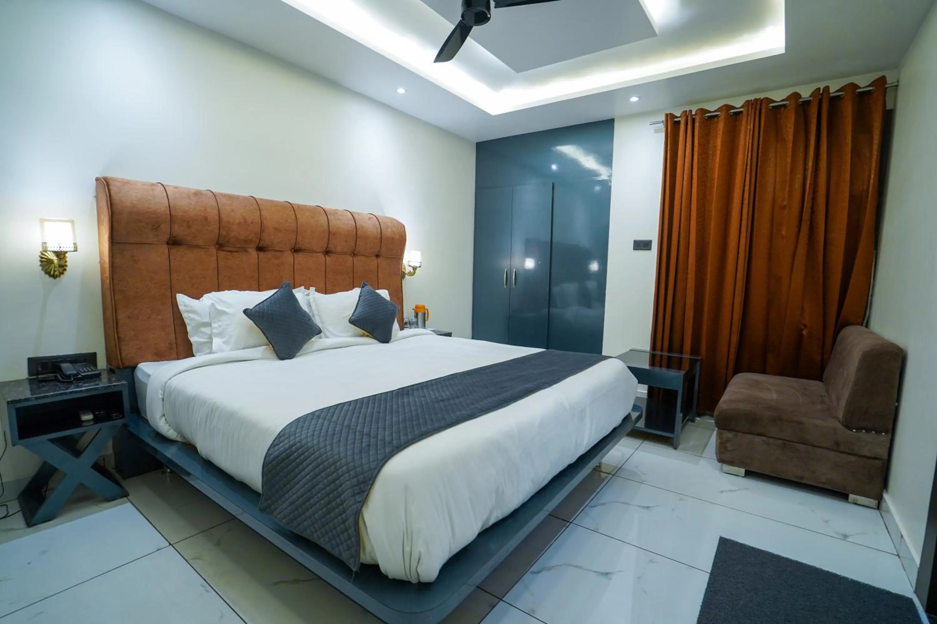 Bed in Hotel The Vaishvik