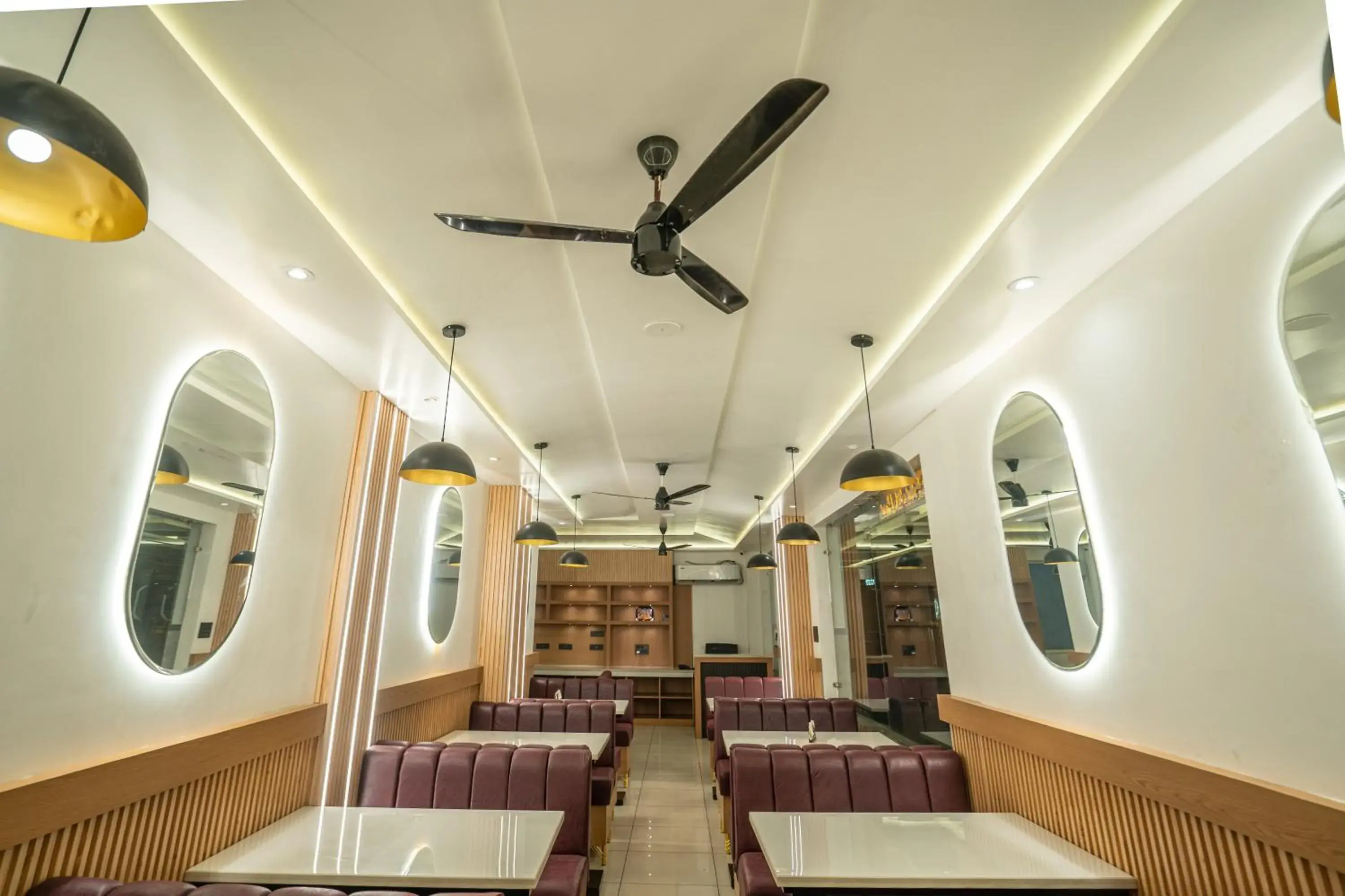 Restaurant/places to eat in Hotel The Vaishvik Restaurant/places to eat in Hotel The Vaishvik