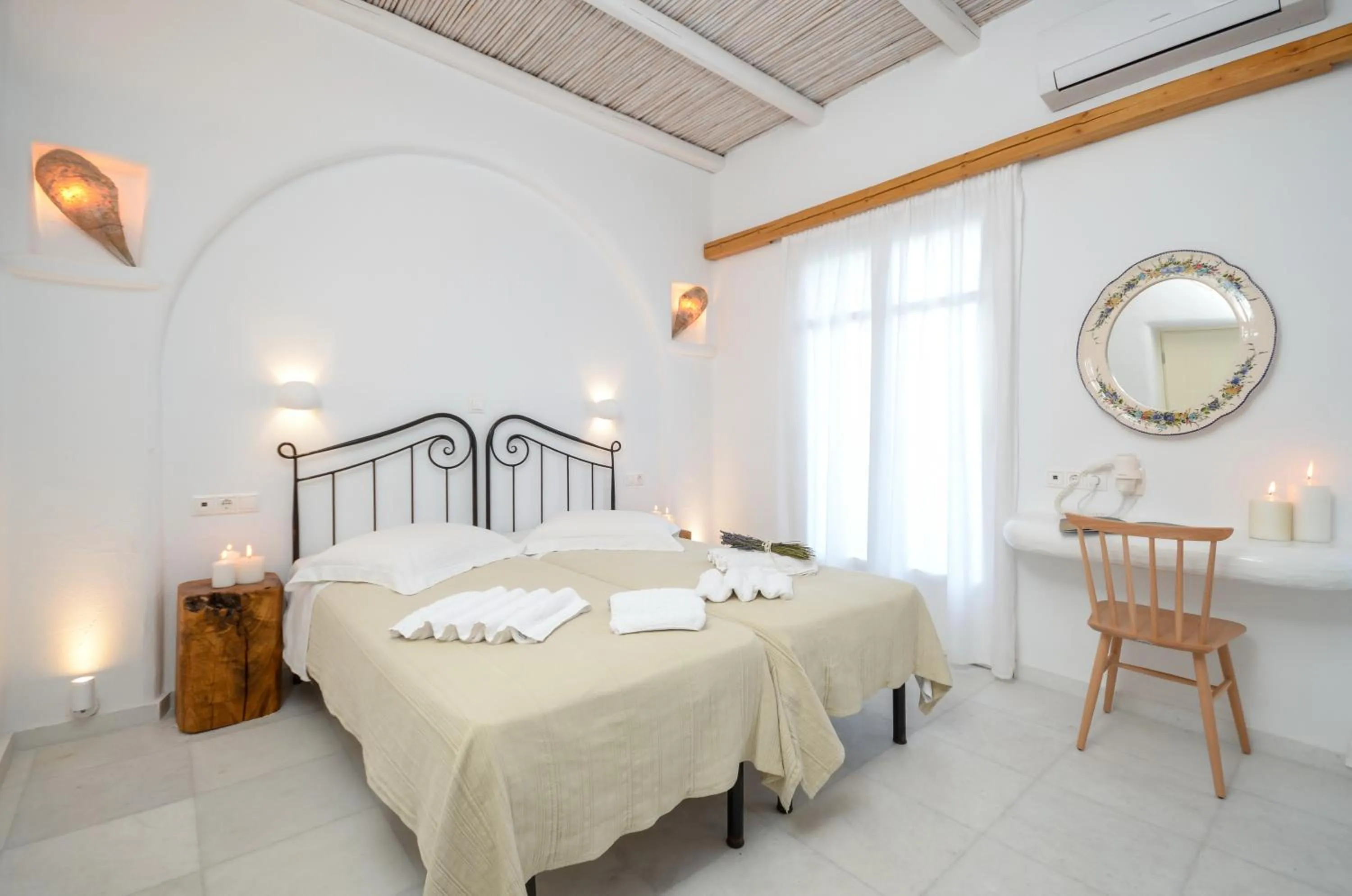 Photo of the whole room, Bed in Galini Hotel