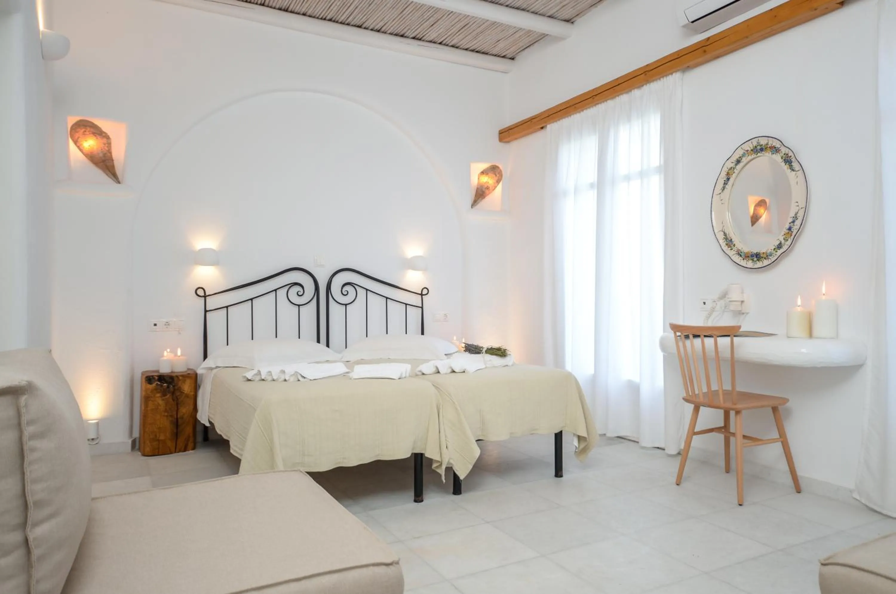 Photo of the whole room, Bed in Galini Hotel