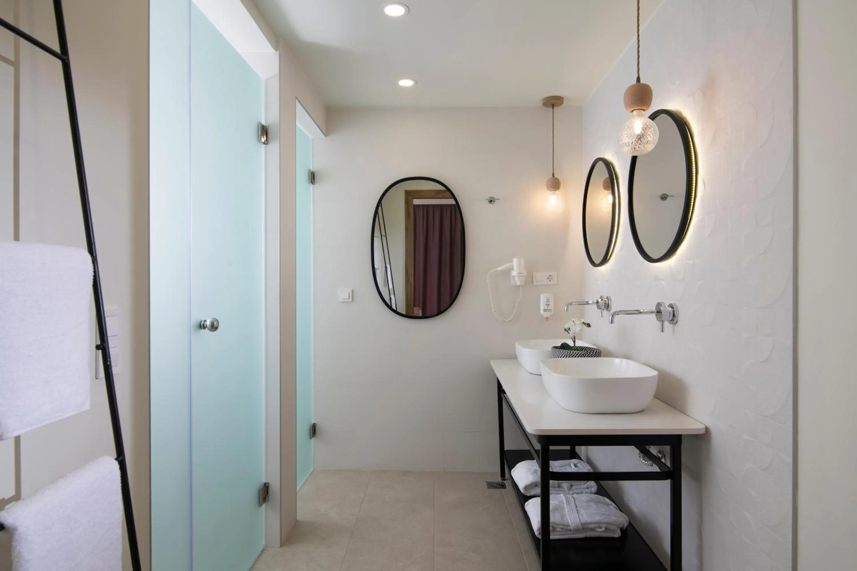 Bathroom in Rainbow Apartments