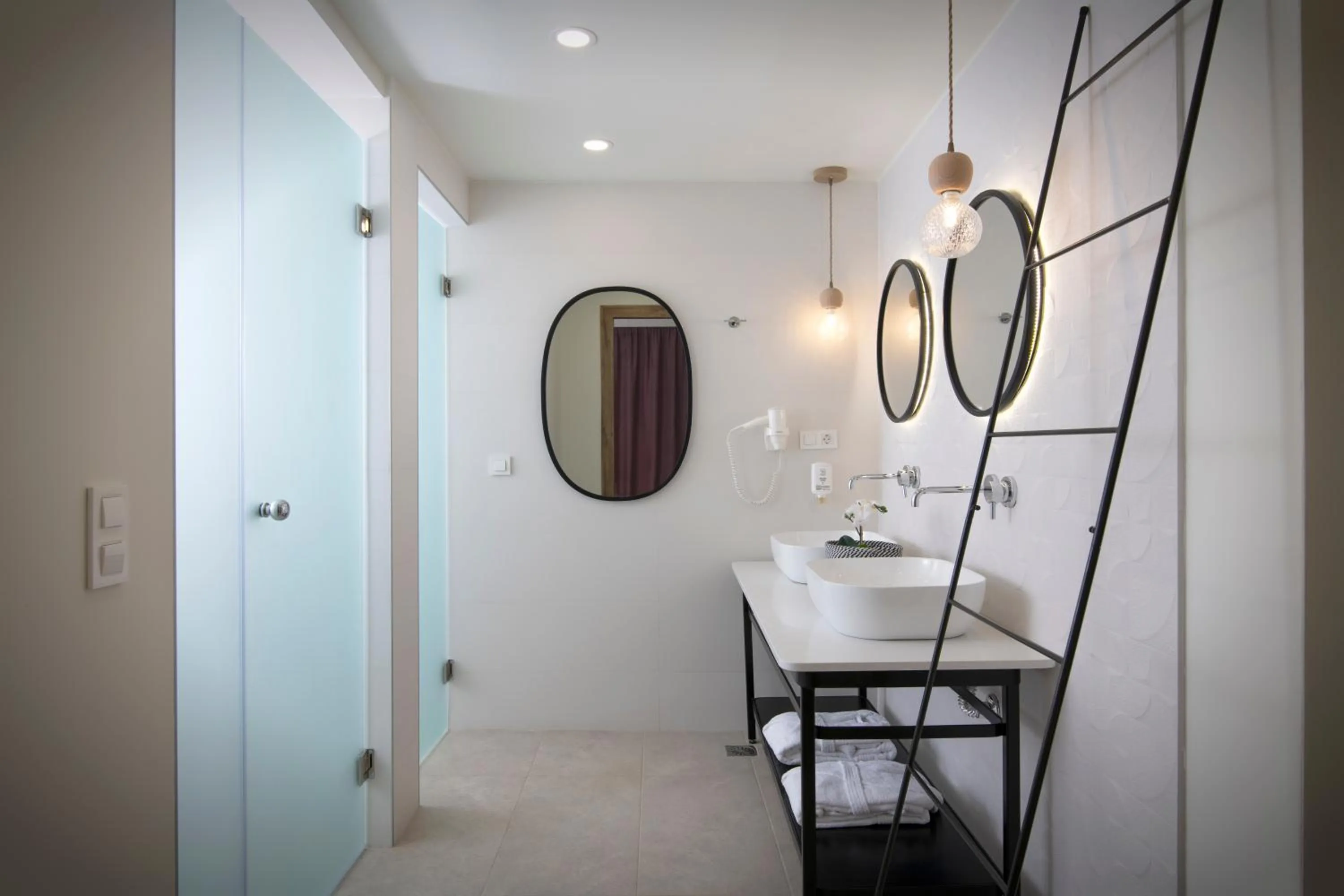 Bathroom in Rainbow Apartments