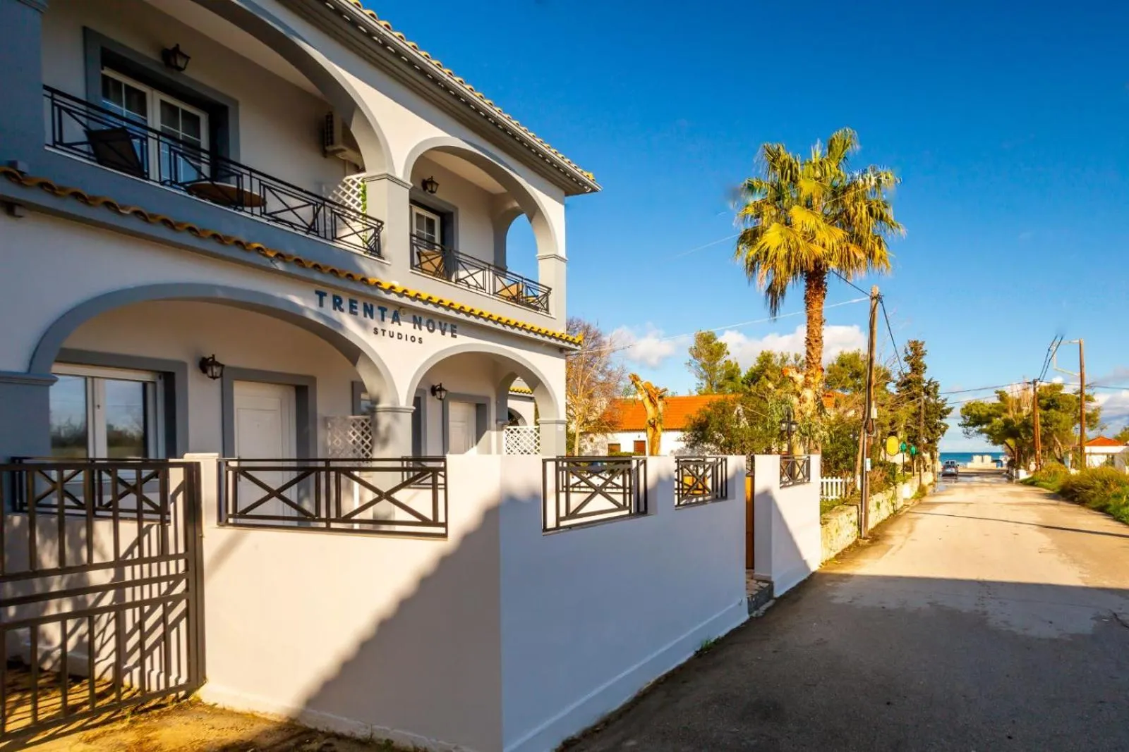 Property building in Trenta Nove Studios