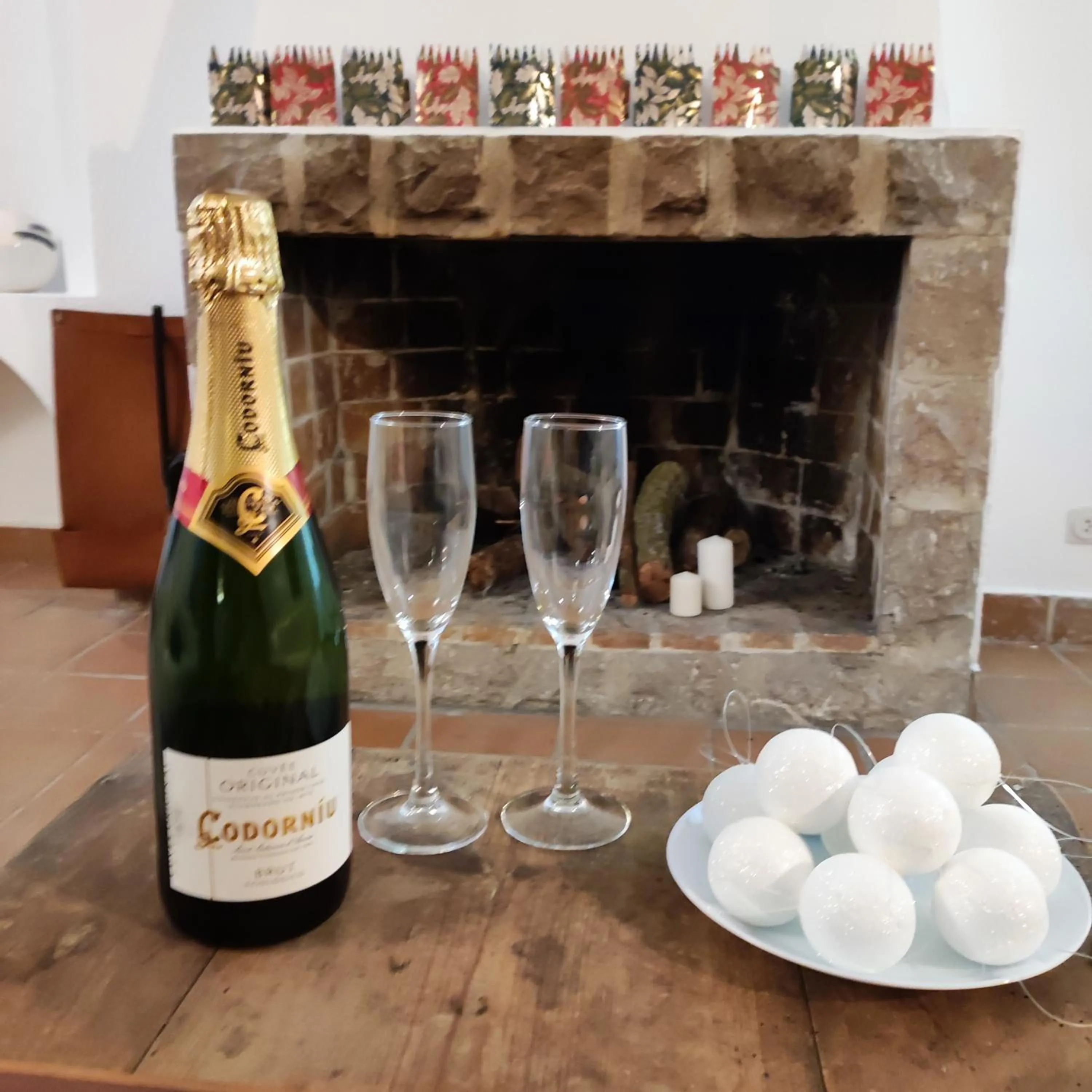 Communal lounge/ TV room in Pensión Mesón La Lonja - Herbers