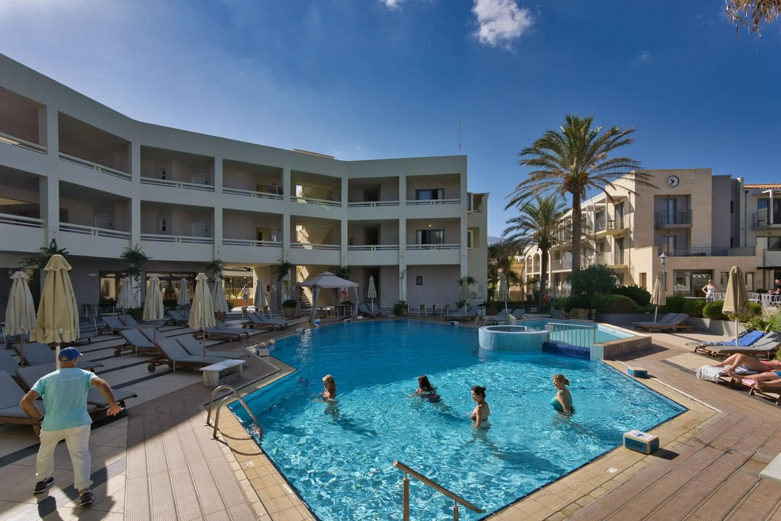 Property building in Pearl Beach Property building in Pearl Beach