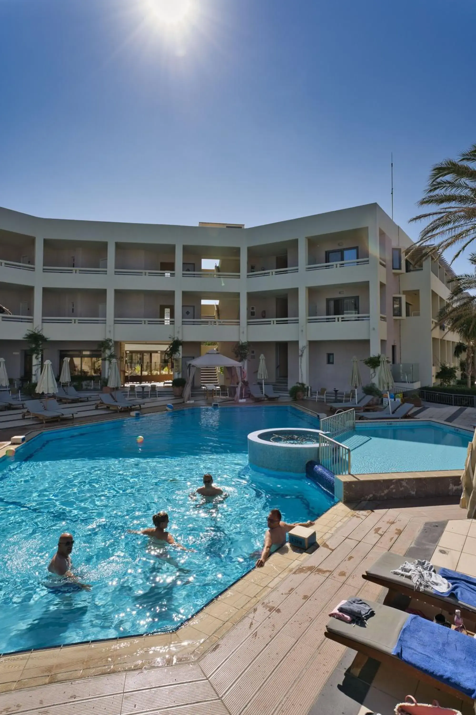 Property building in Pearl Beach Property building in Pearl Beach