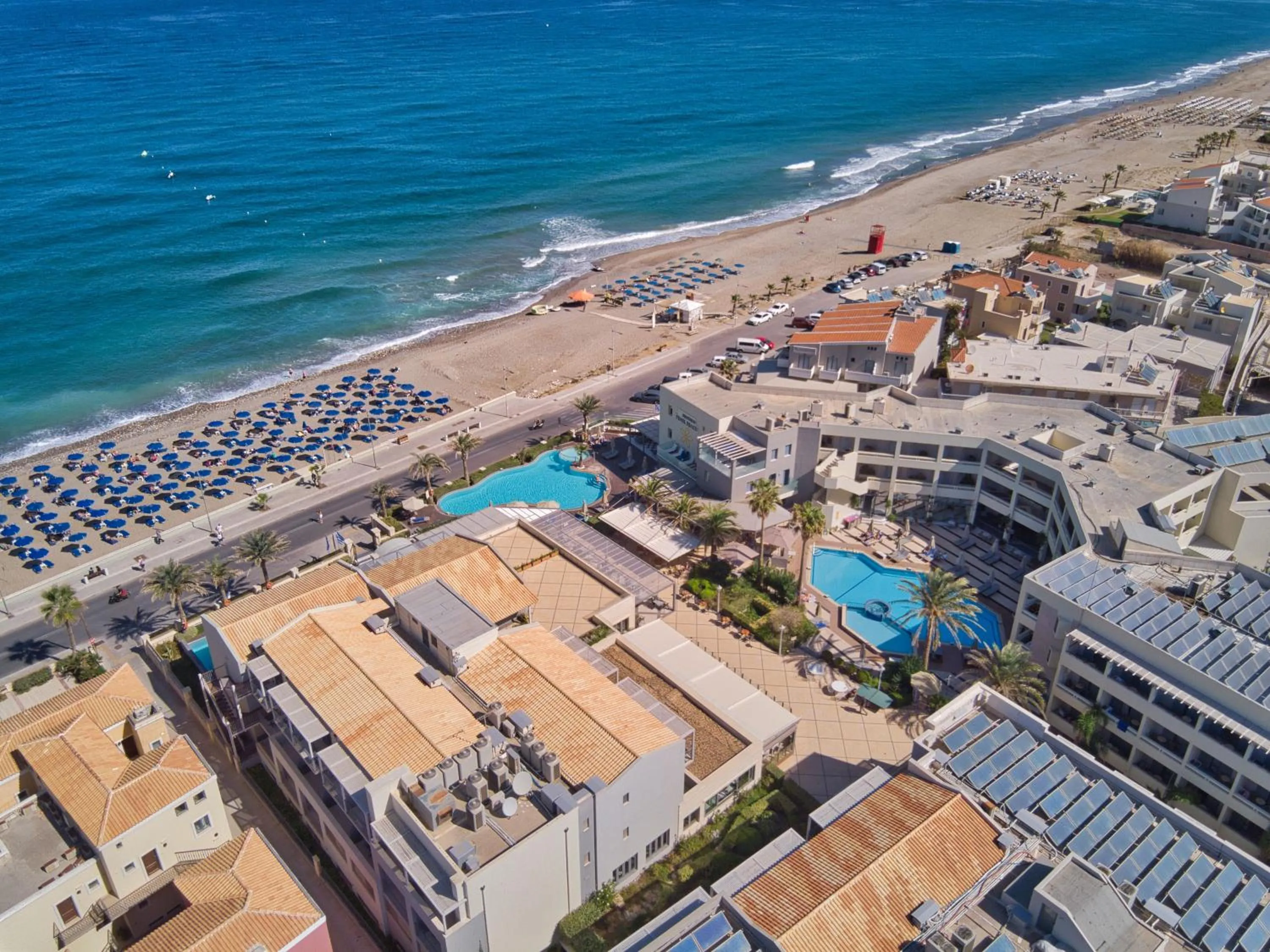 Property building in Pearl Beach