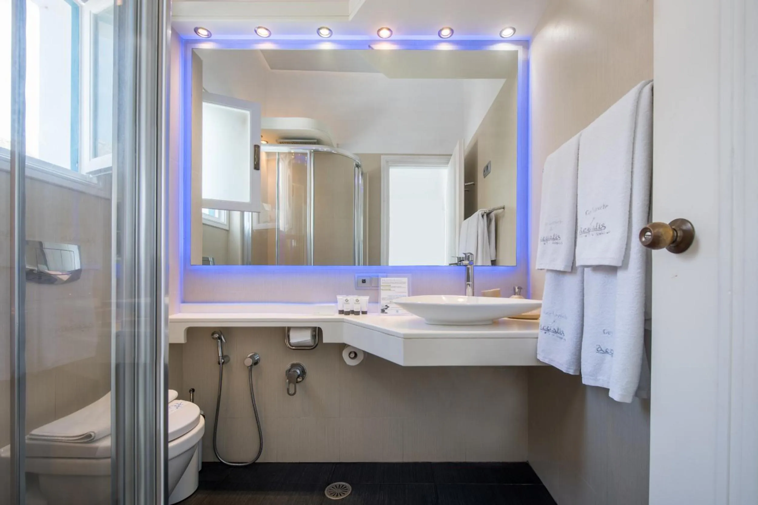 Aegialis Hotel & Spa