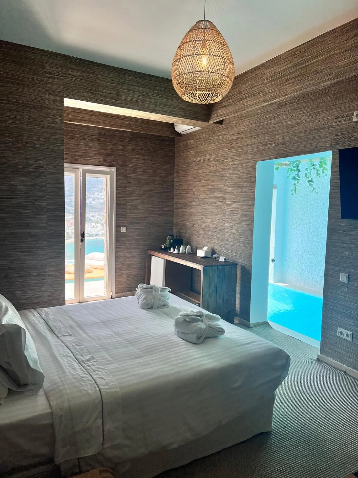 Bed in Aegialis Hotel & Spa