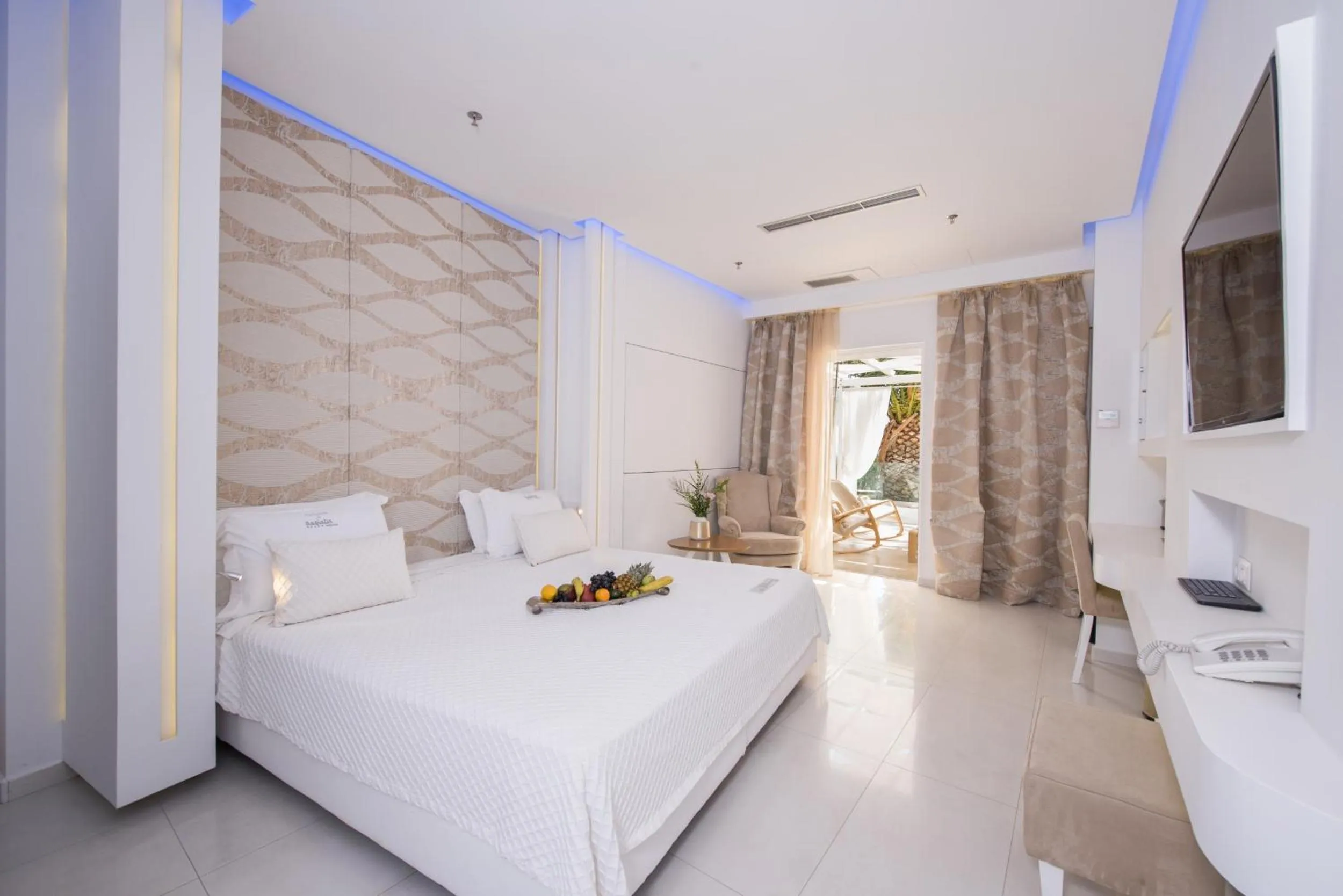 Bed in Aegialis Hotel & Spa