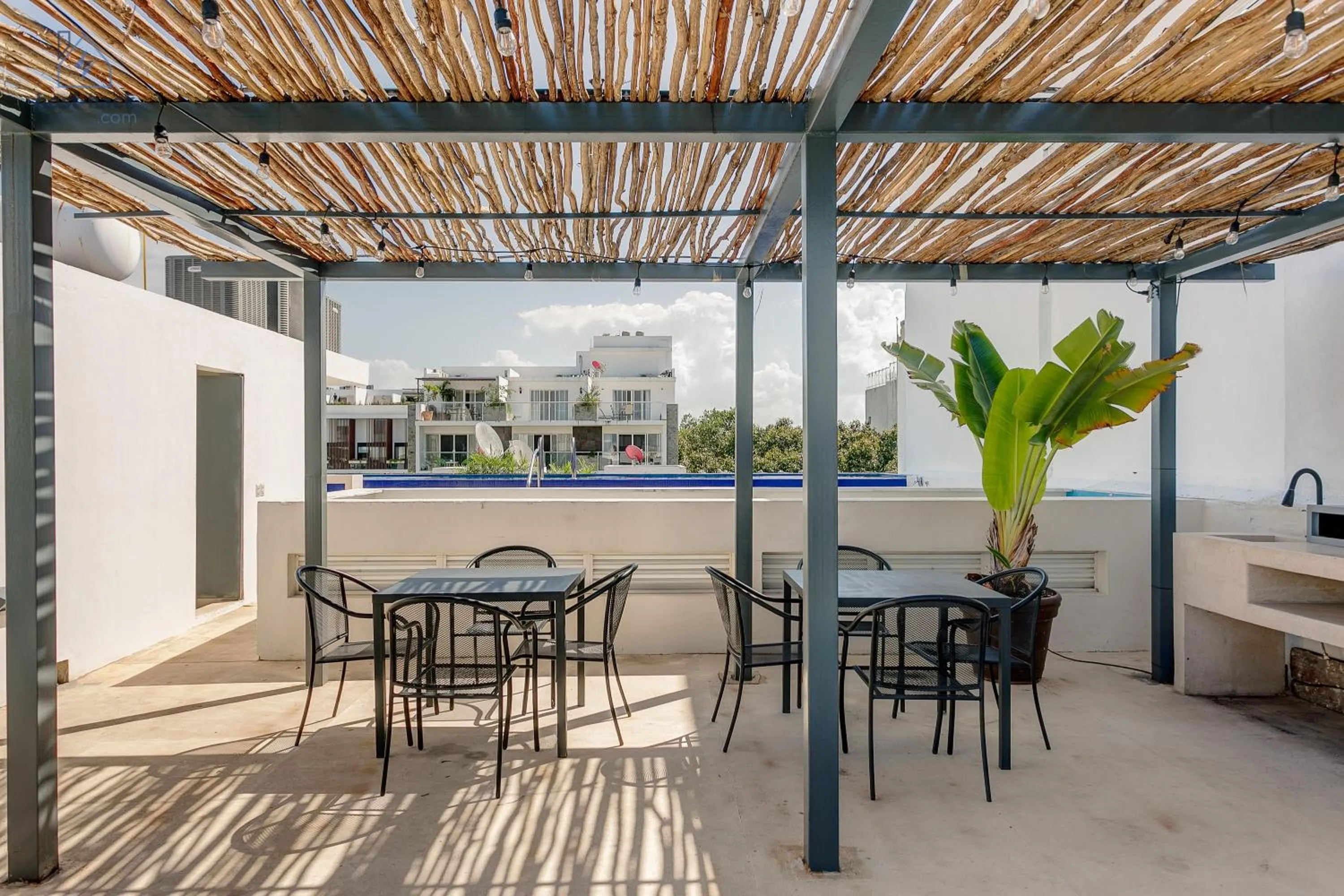 Balcony/Terrace in Aptartment with Patio, Rooftop & Pool Close to the Beach - Danzamar 2