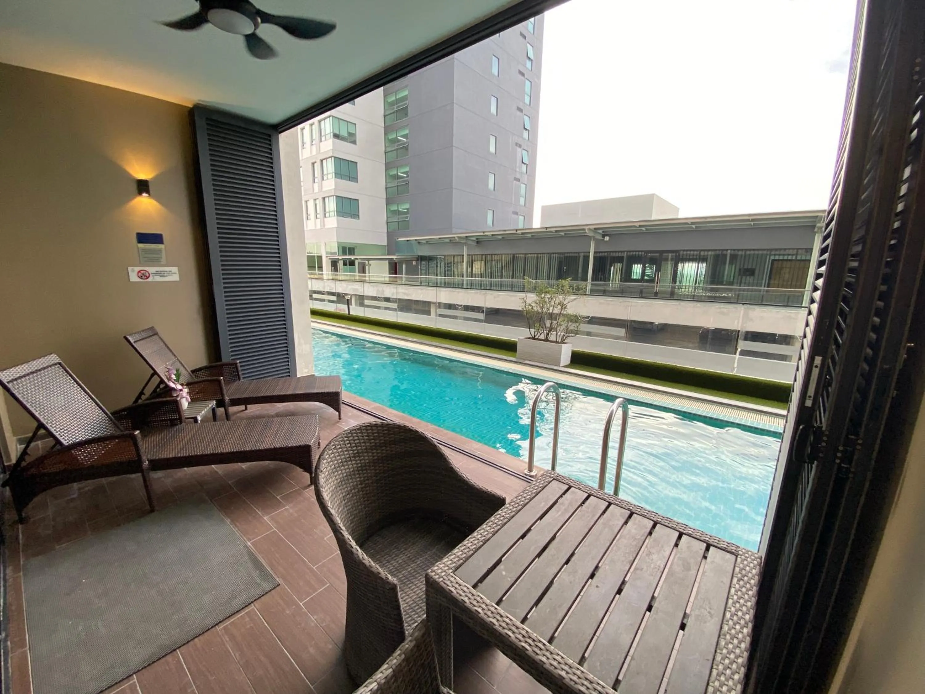 Patio in Amanjiwa 99R