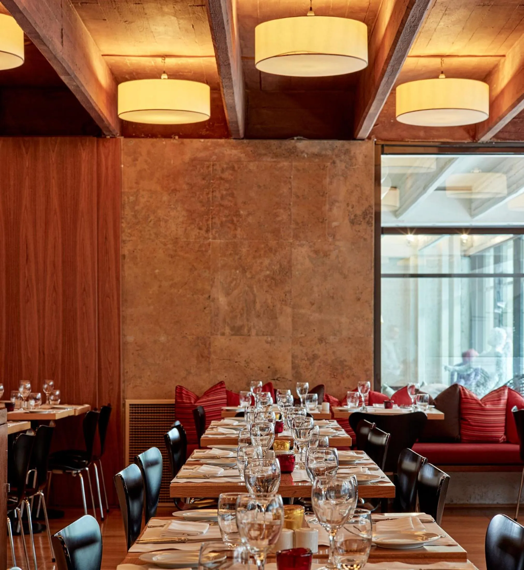 Restaurant/places to eat in Herodion Hotel