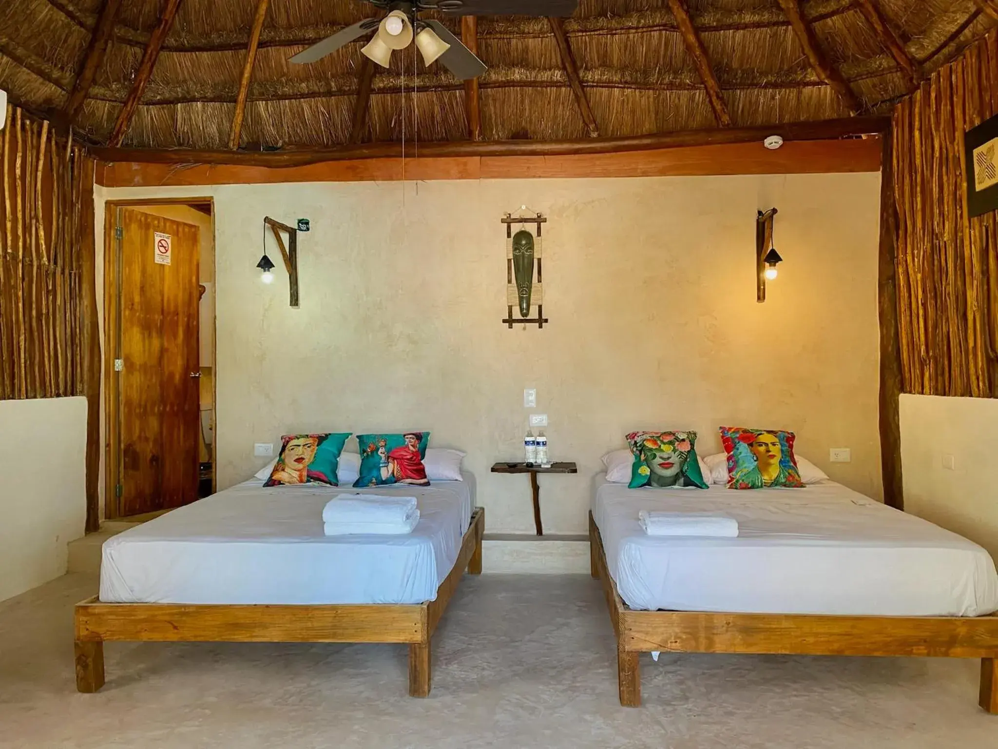 Twin Room - single occupancy in Cabañas Frida Twin Room - single occupancy in Cabañas Frida