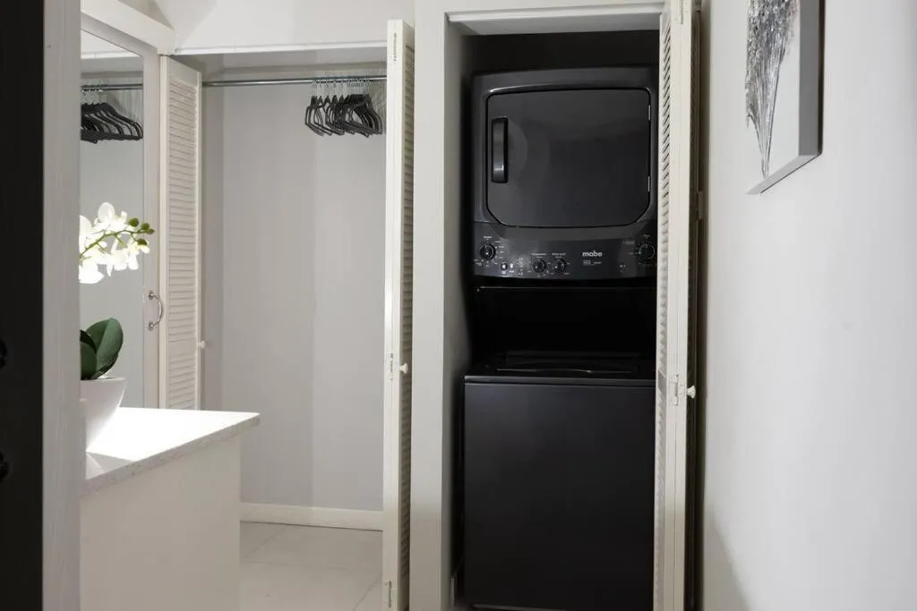 washing machine in City Edge La Vie