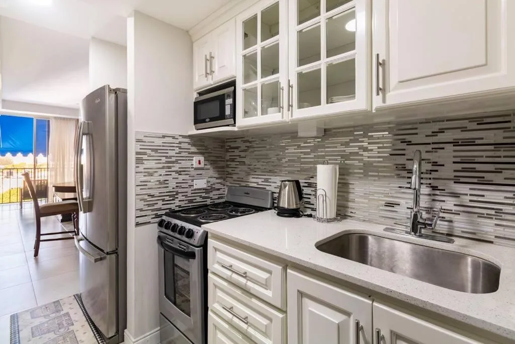 Kitchen or kitchenette in City Edge La Vie