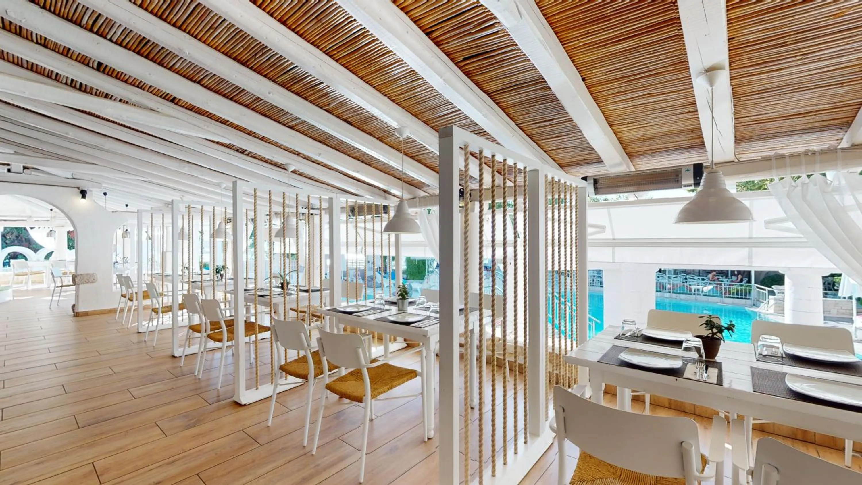 Restaurant/places to eat in Acrotel Athena Pallas & Residence