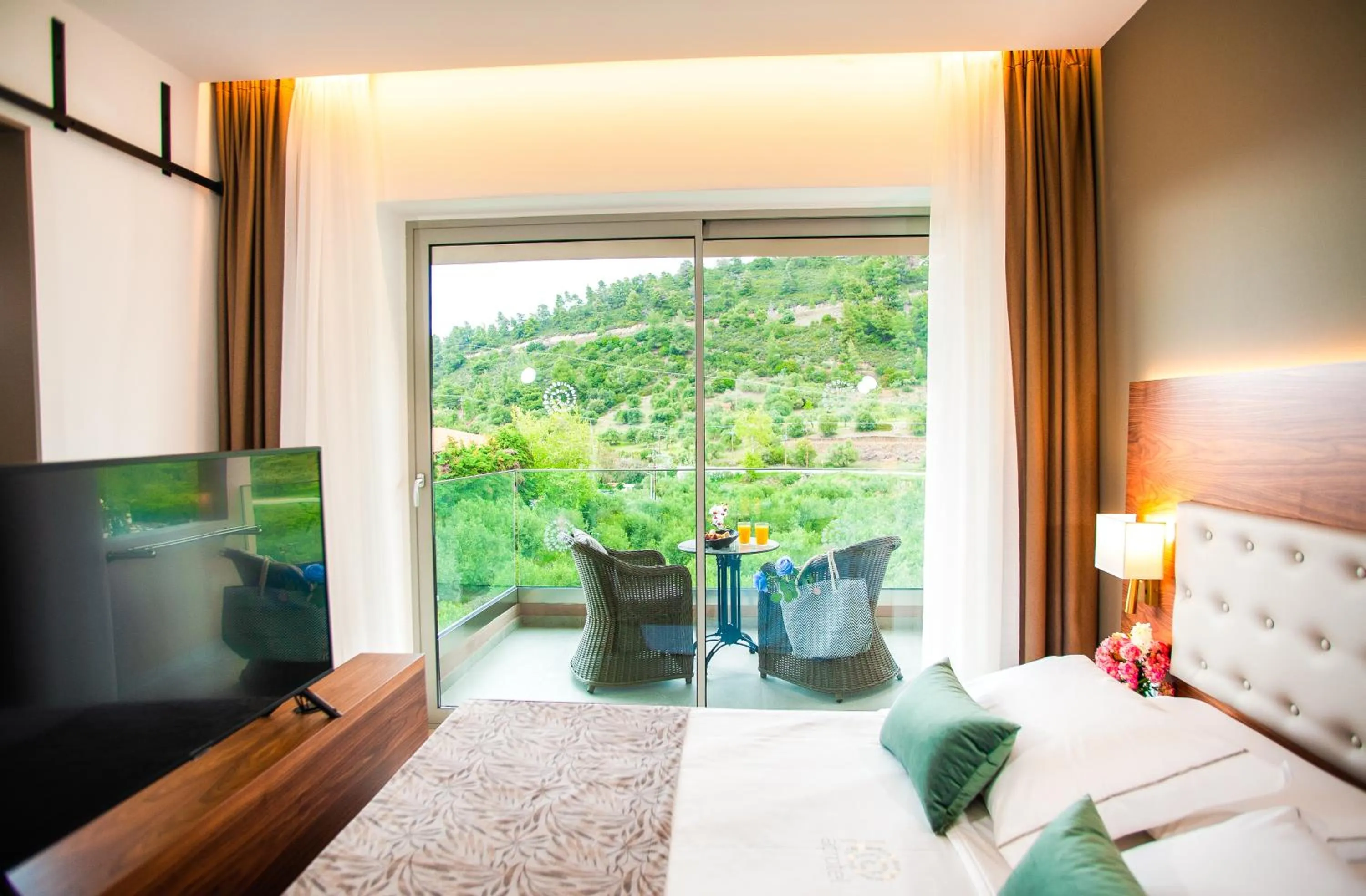 Photo of the whole room, Bed in Acrotel Athena Pallas & Residence