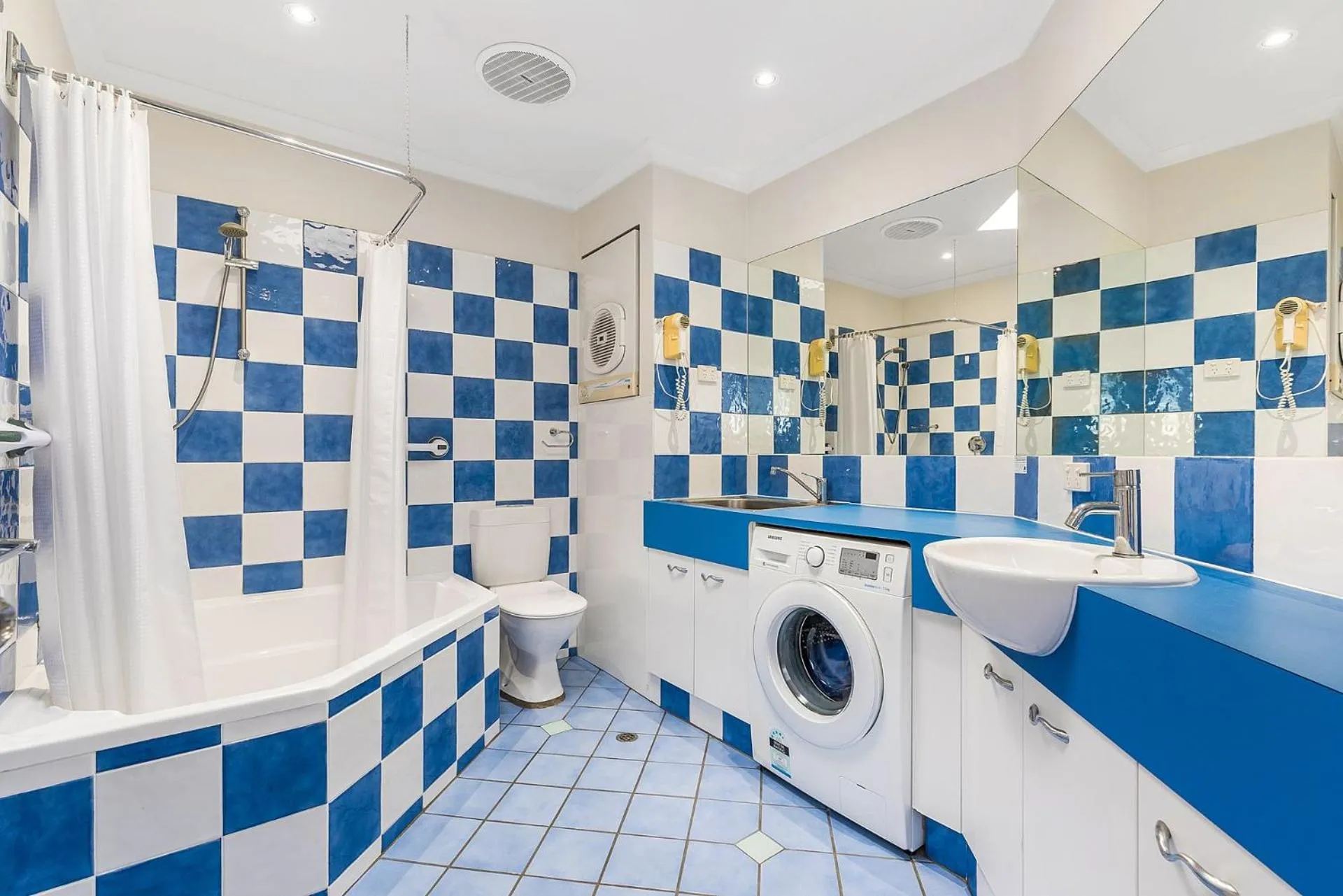 Bathroom in Regatta Noosa