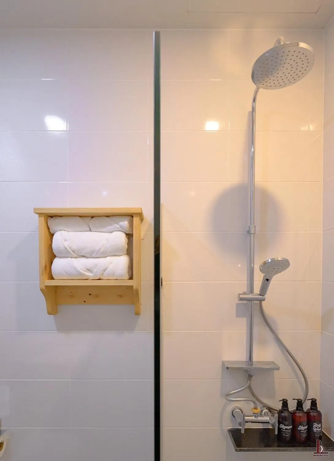 Shower in BananaHill