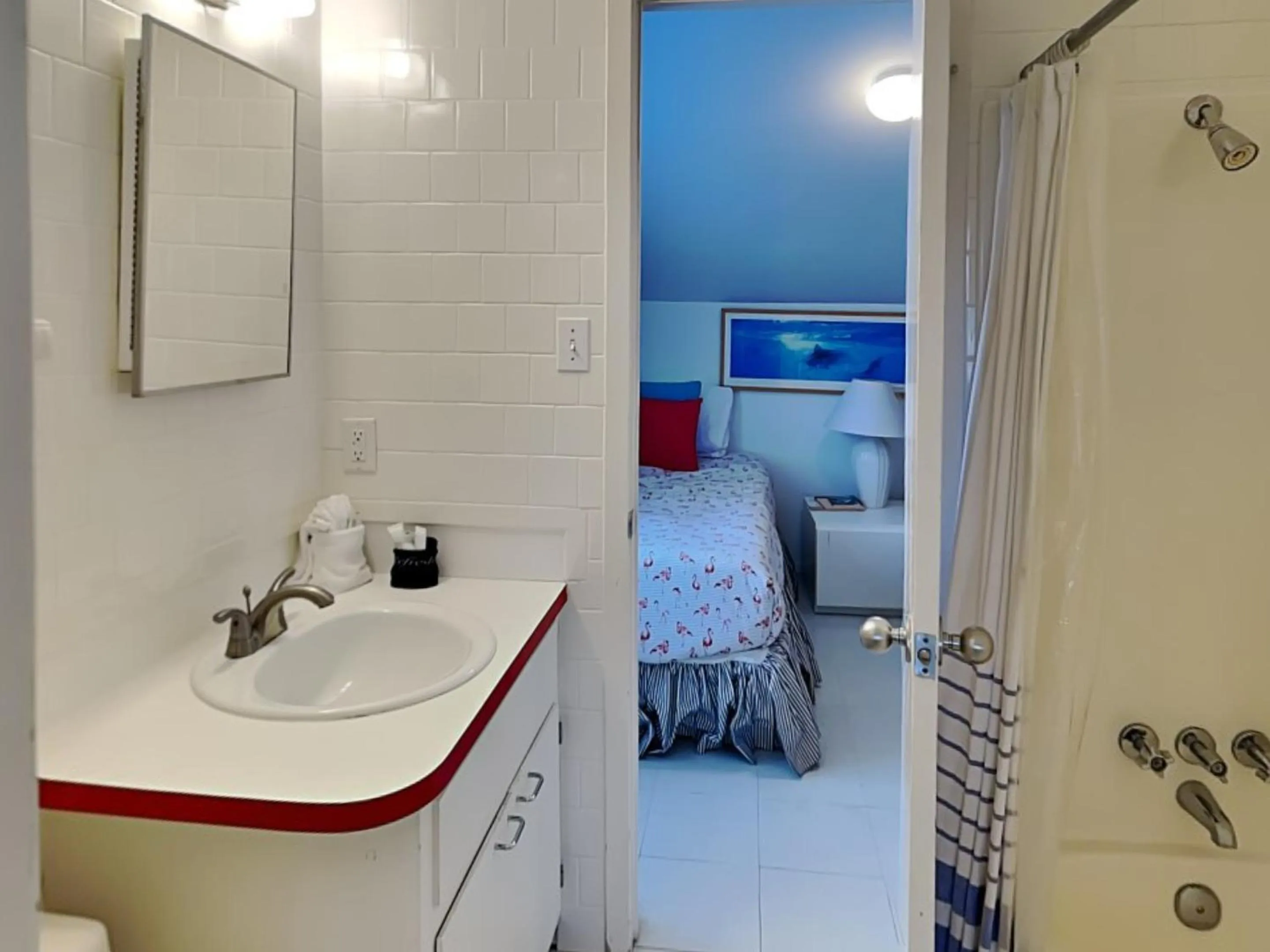 Bed in Shangri La La