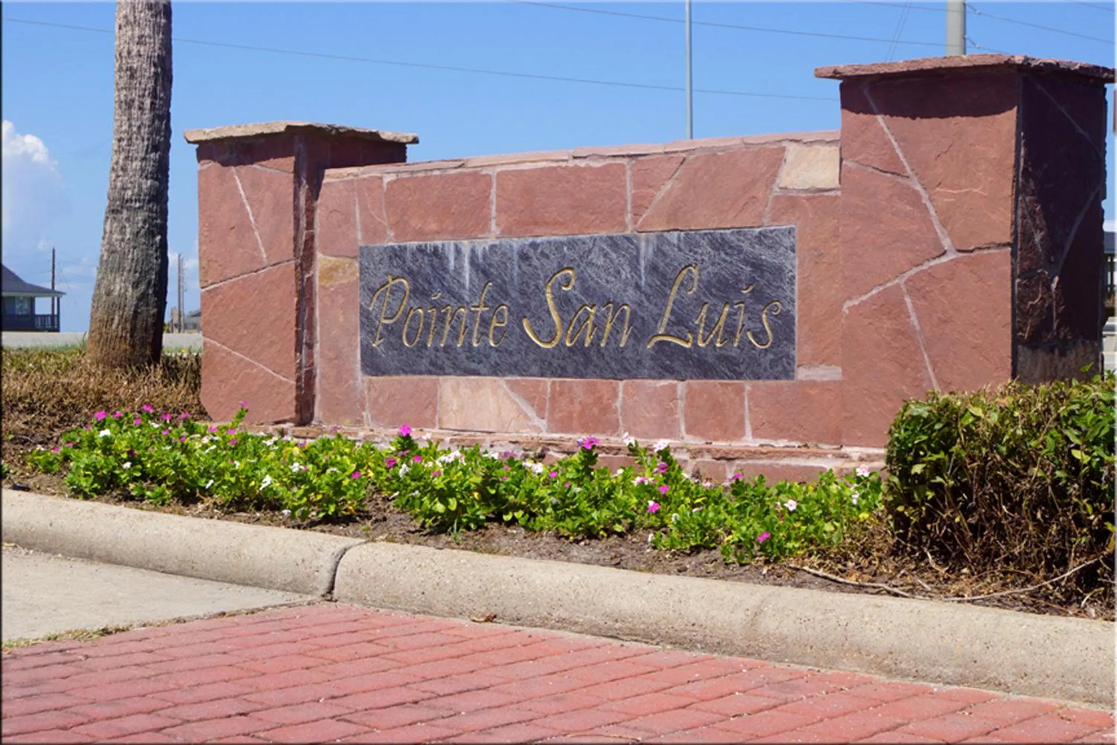 Property building in La Dolce Vita Playa San Luis