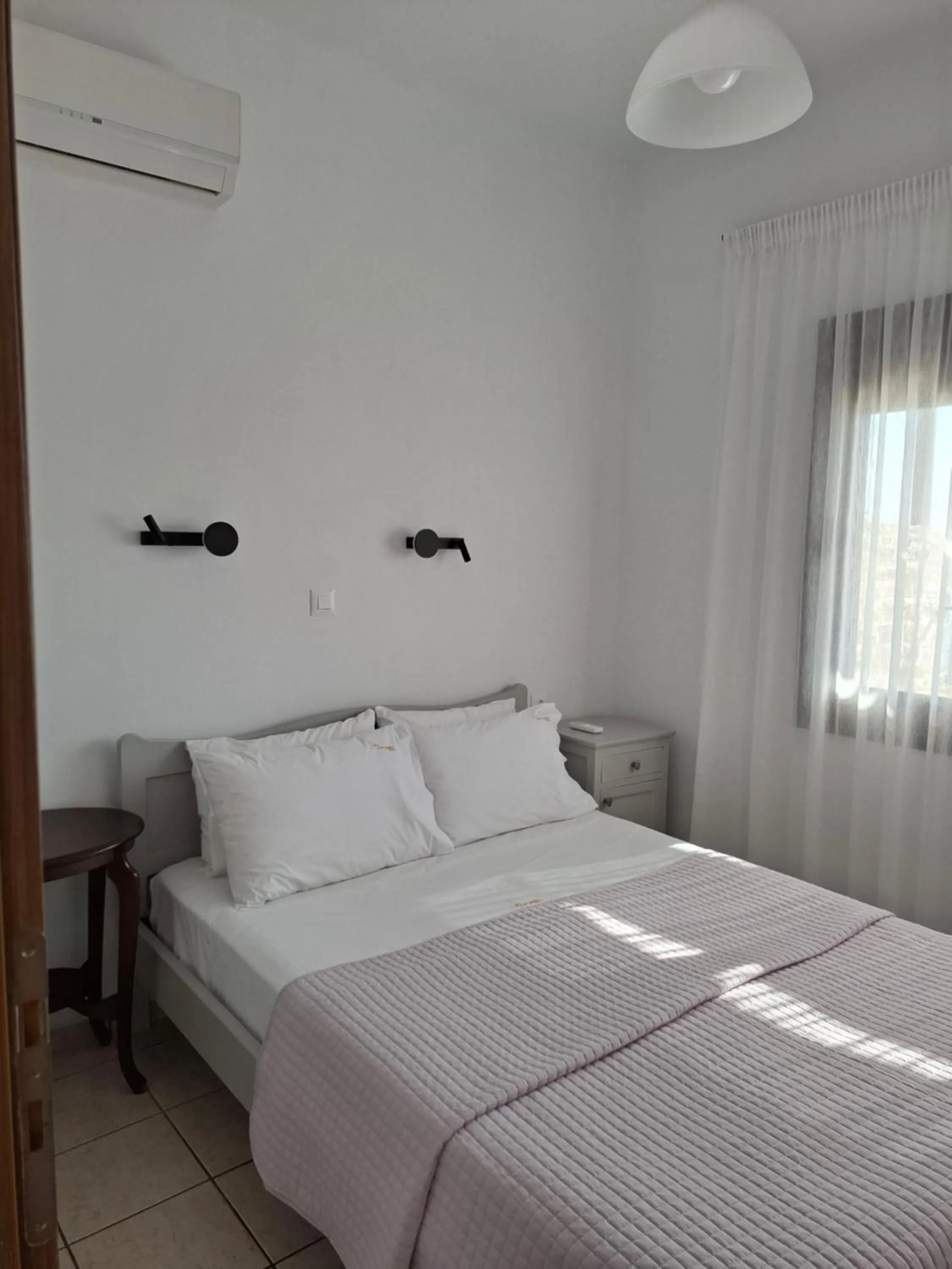 Bedroom, Bed in Vangelis Villas