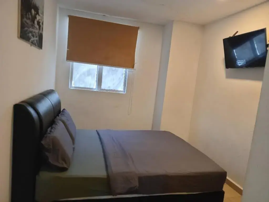 View (from property/room), Bed in MRJ Hotel Wakaf Che Yeh 1 View (from property/room), Bed in MRJ Hotel Wakaf Che Yeh 1