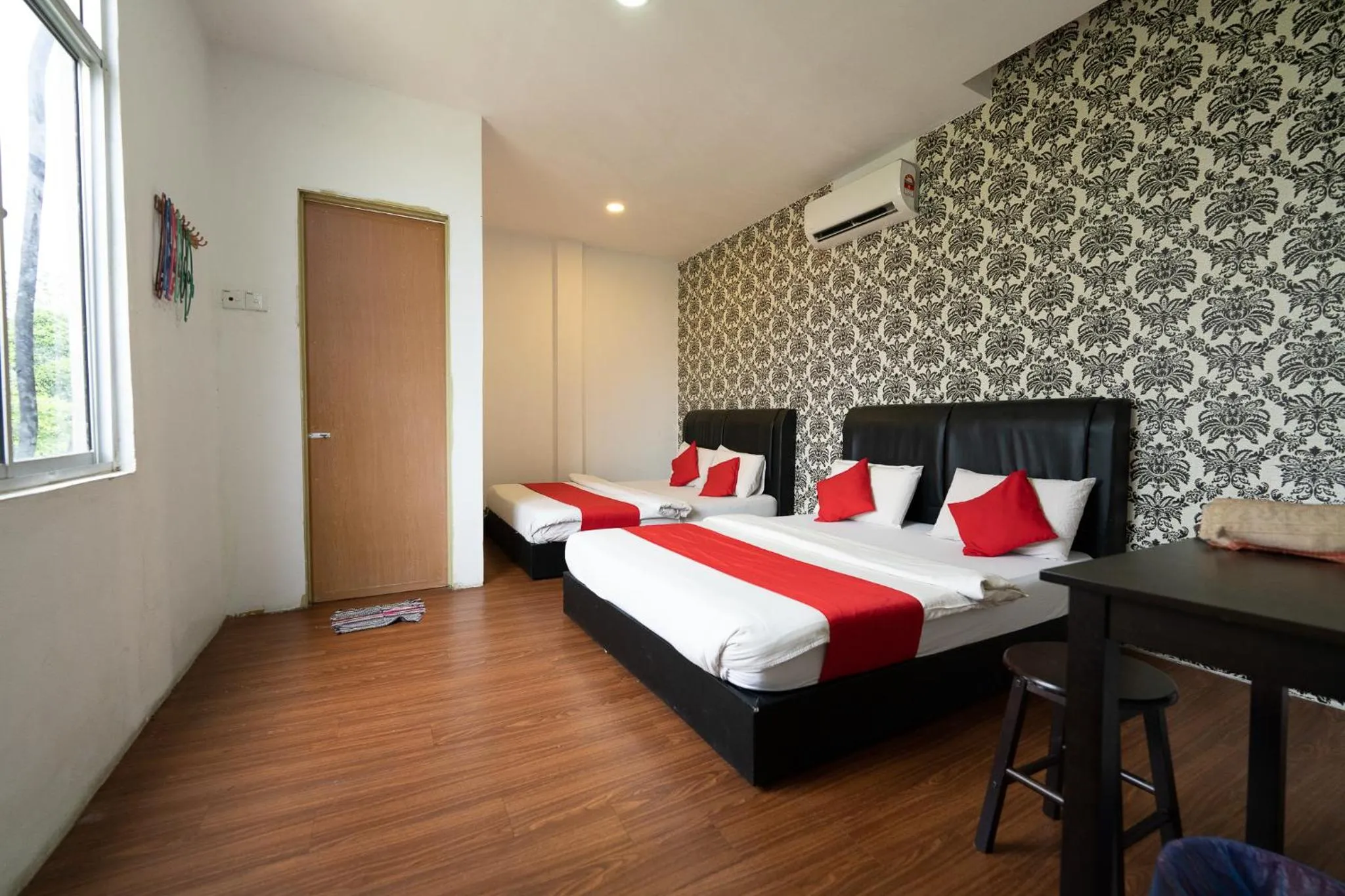 Bed in MRJ Hotel Wakaf Che Yeh 2