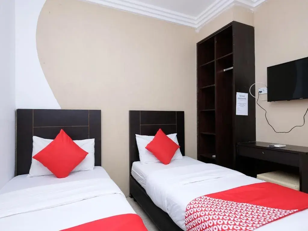 Bedroom, Bed in MRJ Hotel Wakaf Che Yeh 2 Bedroom, Bed in MRJ Hotel Wakaf Che Yeh 2