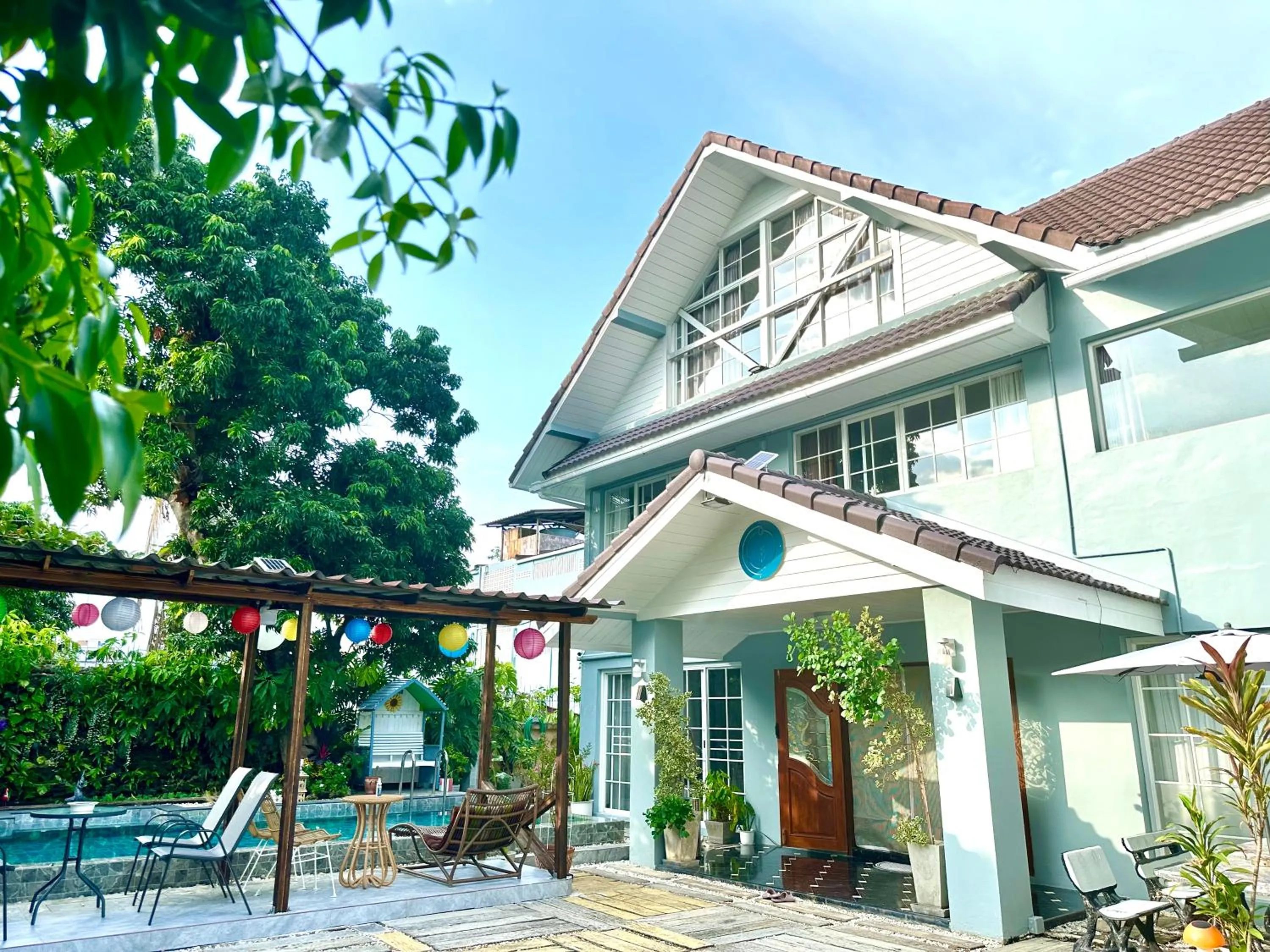Comfy Boutique House