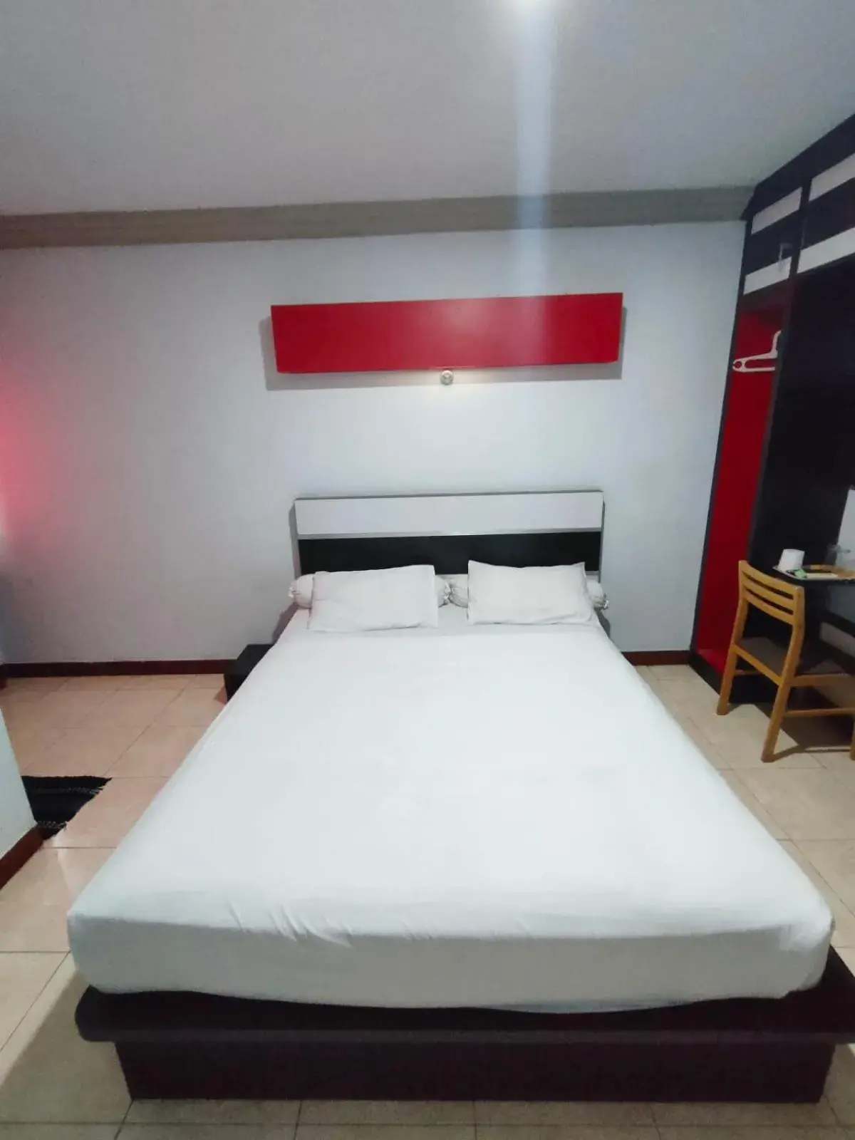 Bed in Hotel Riverside Manado Bed in Hotel Riverside Manado