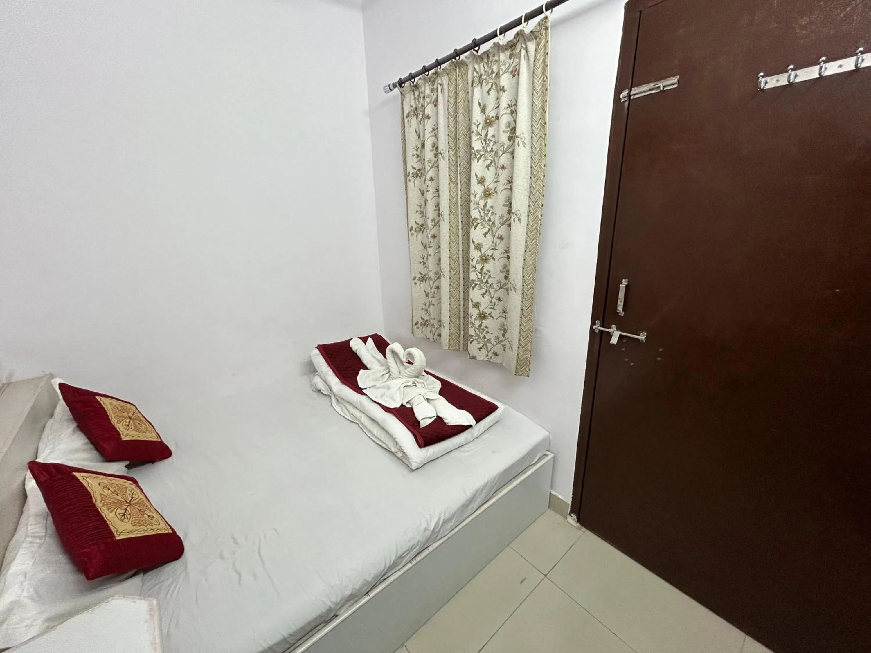 Bedroom, Bed in Ashish Guest House, Udaipole