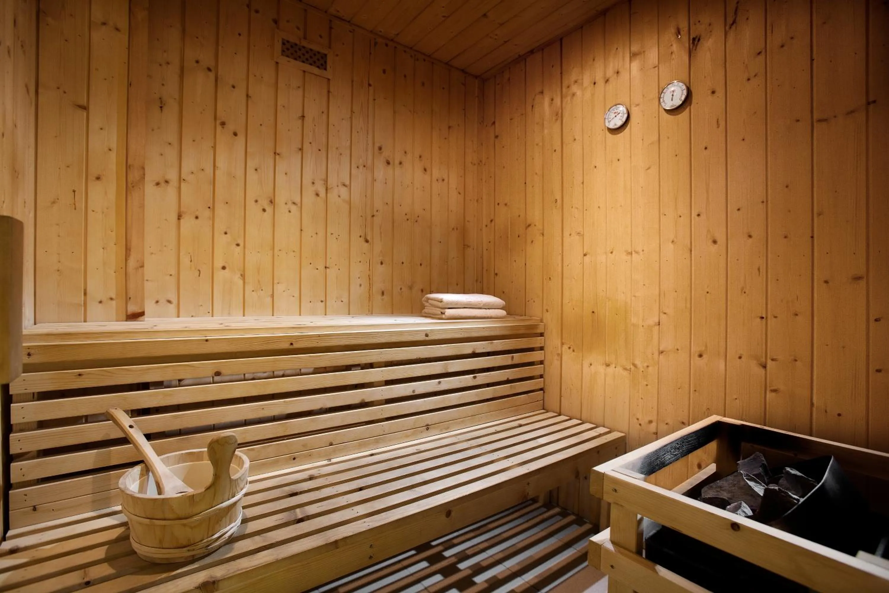 Sauna in Blue Bay Resort Hotel