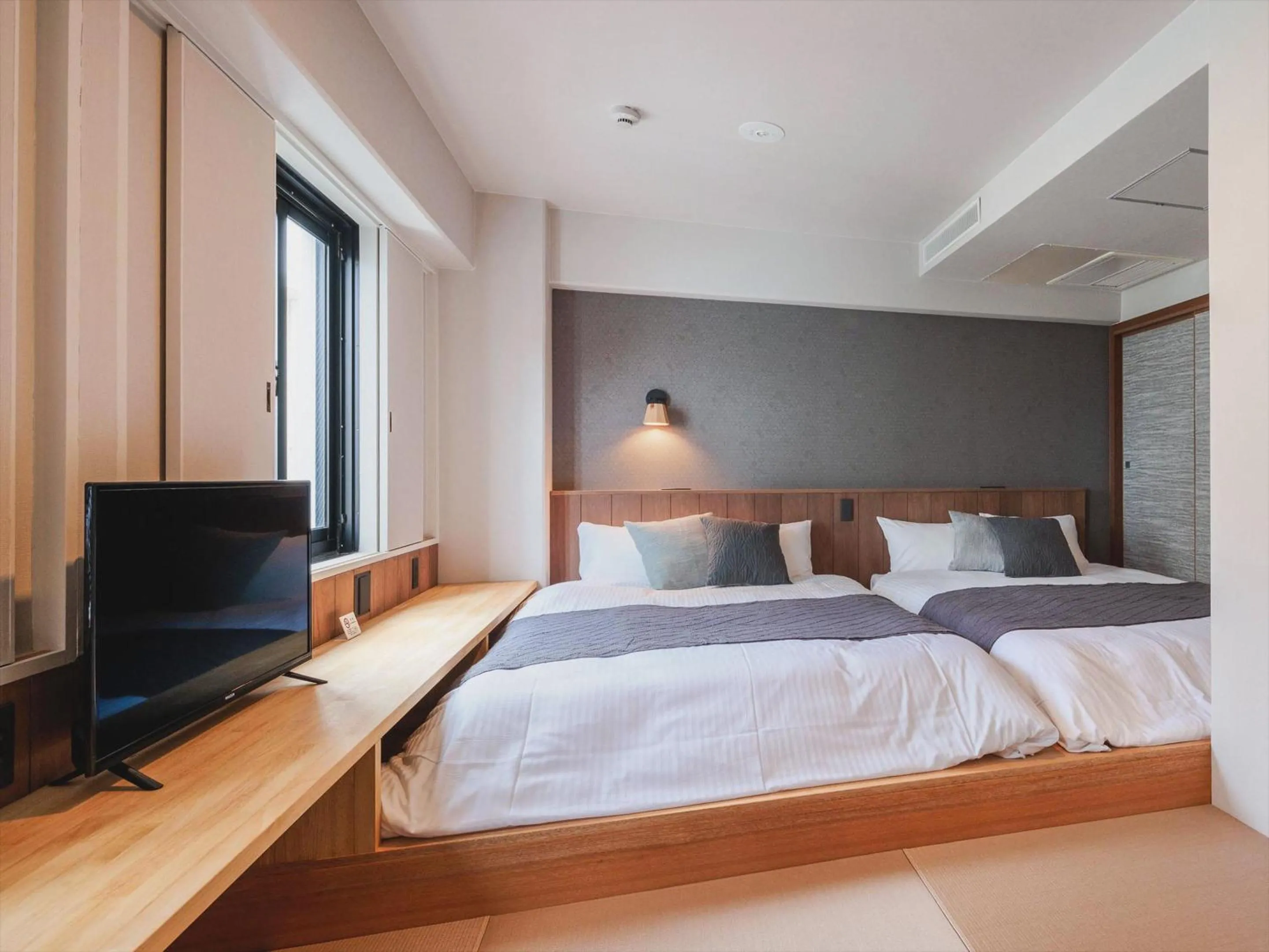 Bedroom, Bed in Miyako Daiichi Hotel