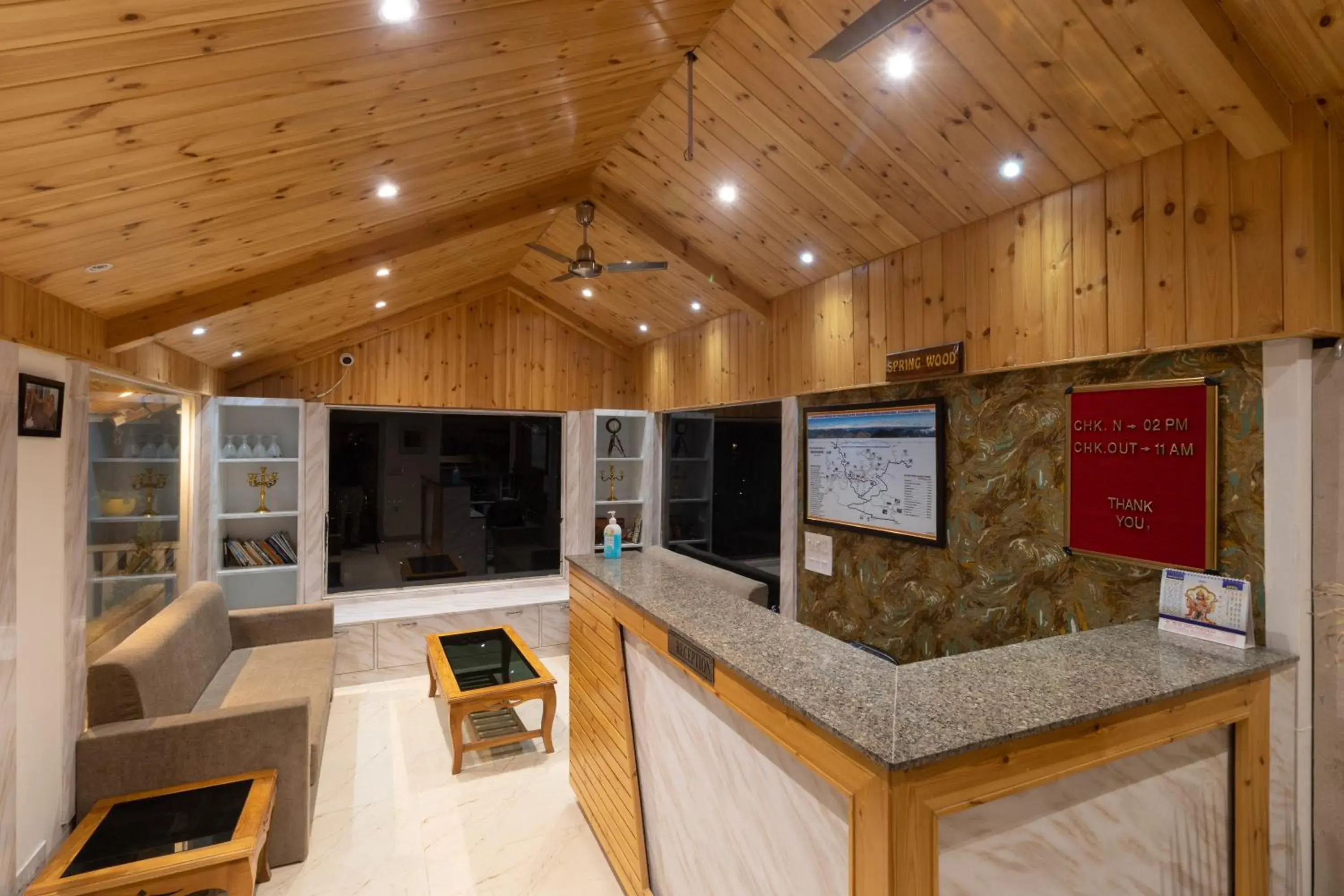 Lobby or reception in Hotel Spring Wood Lobby or reception in Hotel Spring Wood