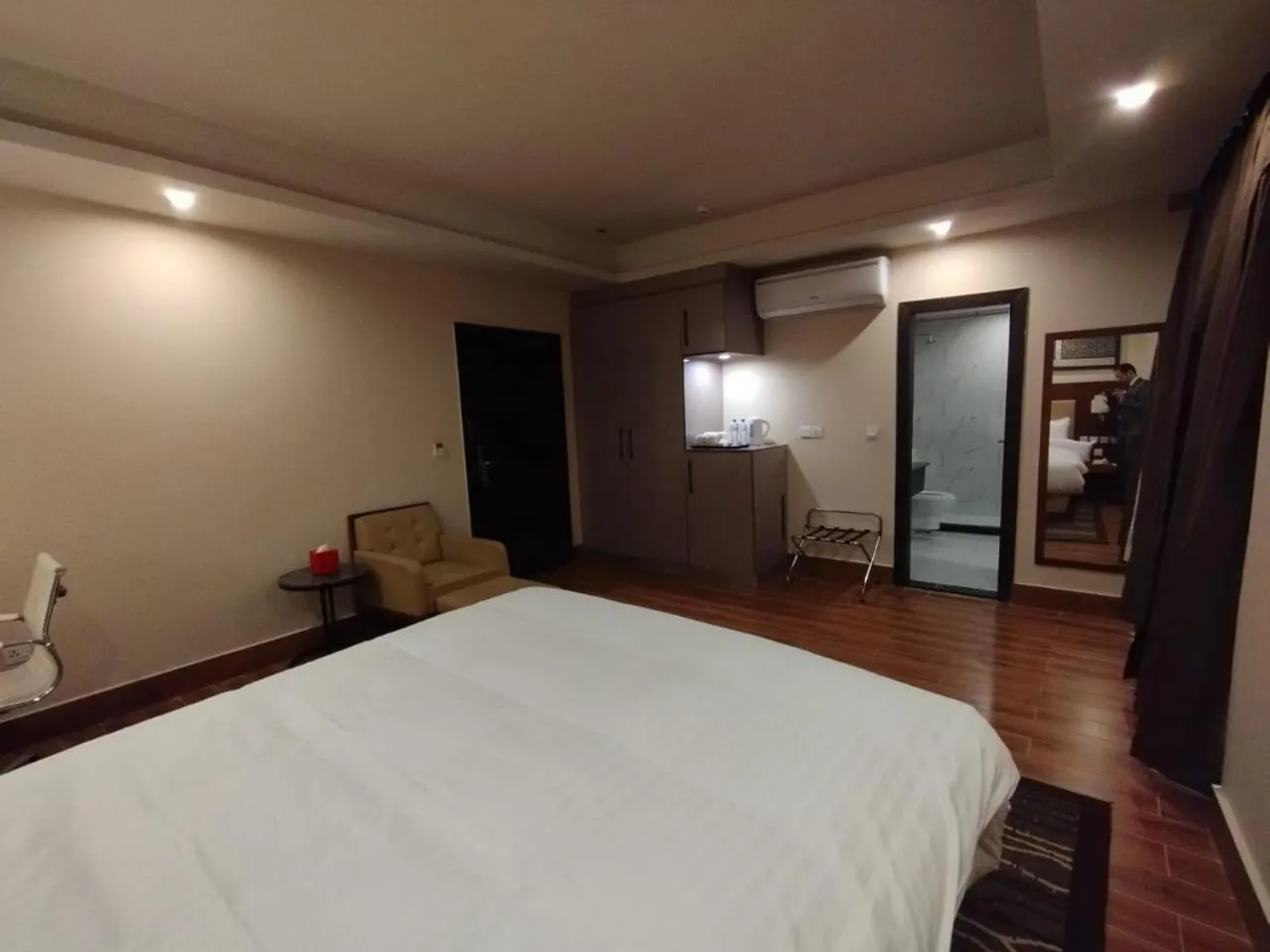 Bed in Avari Xpress Gilgit